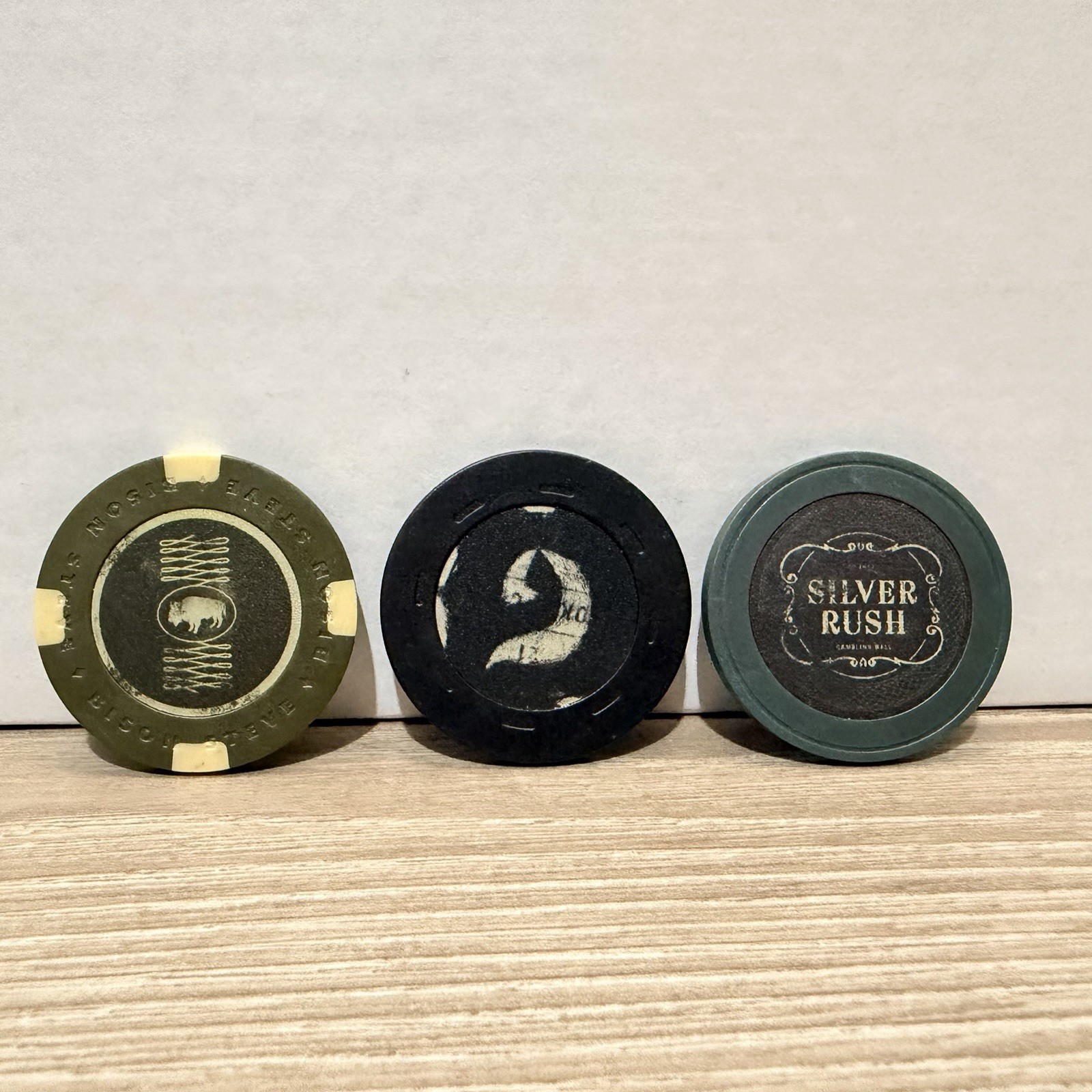 Fallout New Vegas Poker Chips Lot Of 13 W/Platinum Lucky 38
