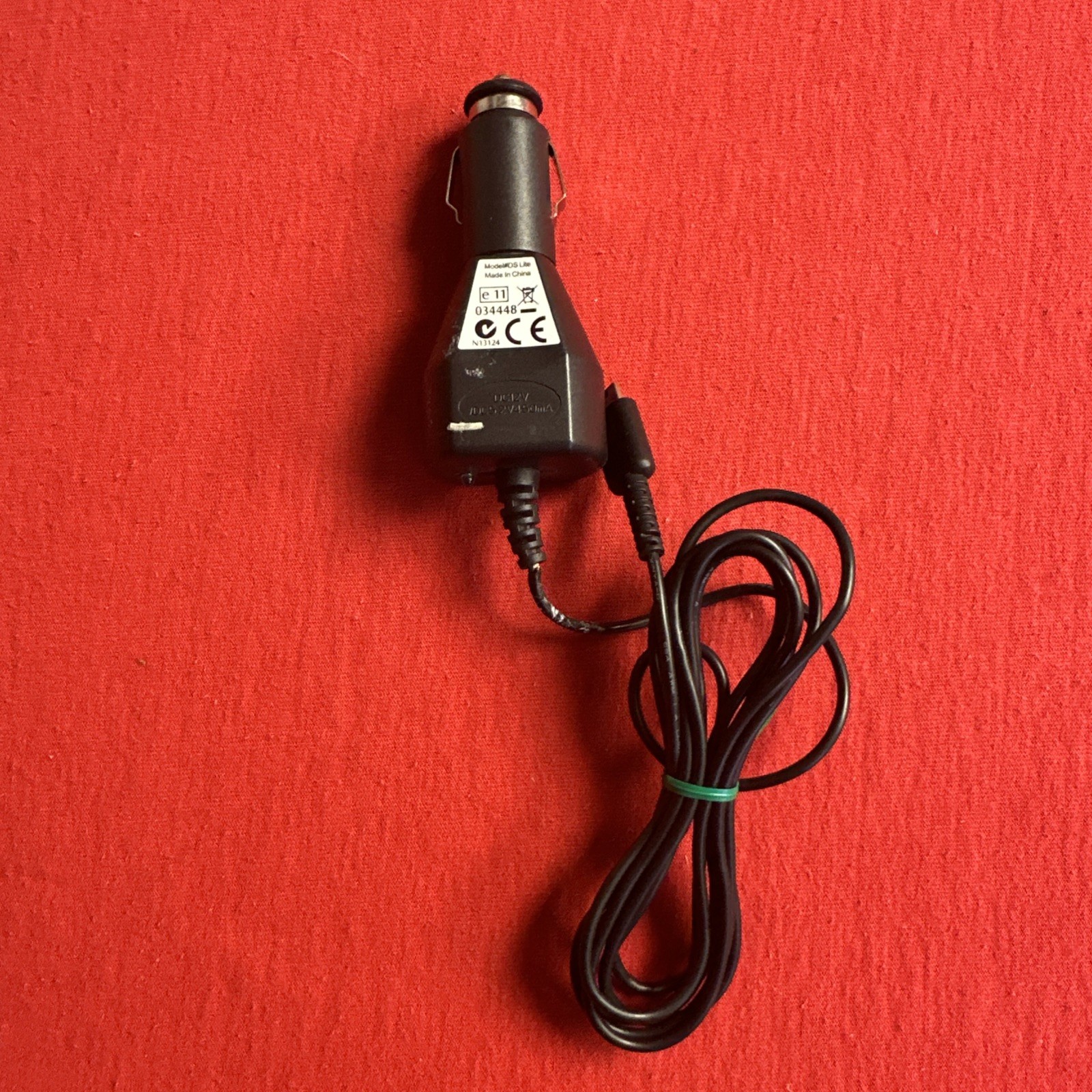 Nintendo DS Car Charger Original Good Condition DC 12v / DC 5.2V 450mA