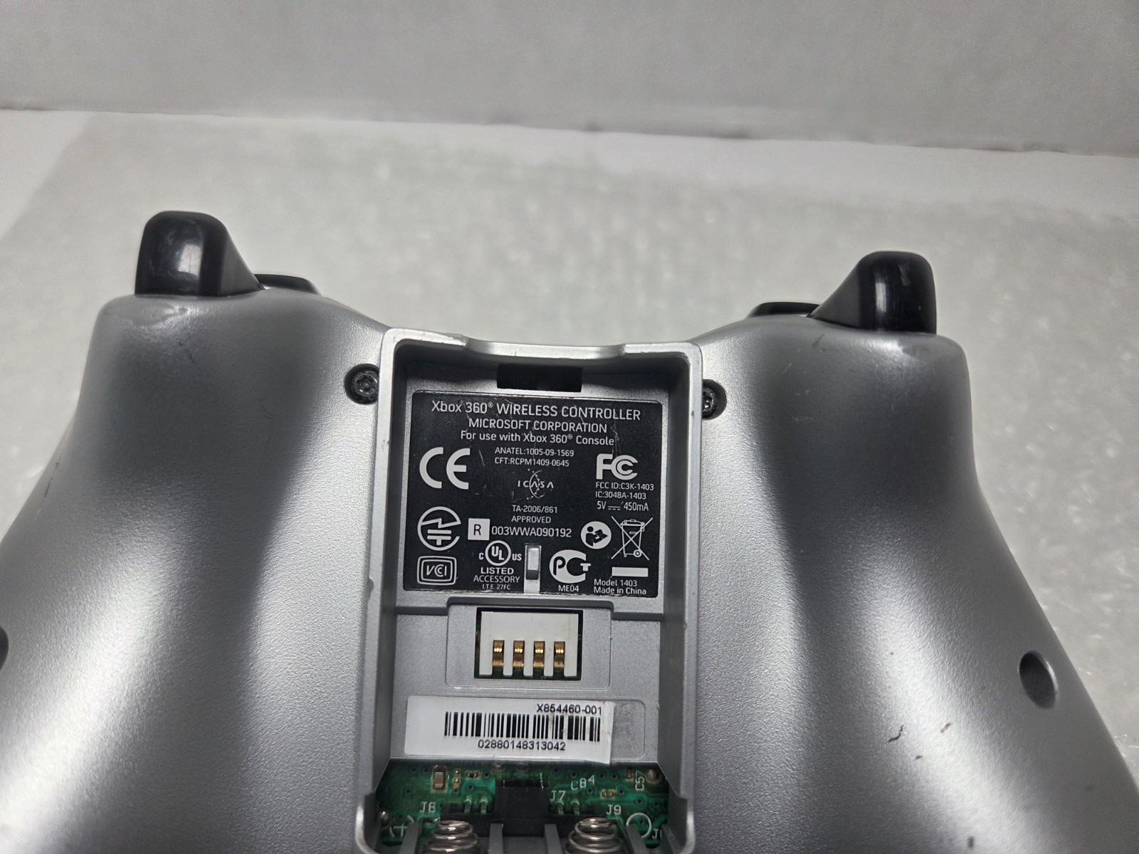 Microsoft Xbox 360 Wireless Video Game Controller Silver Gray New Sticks Tested