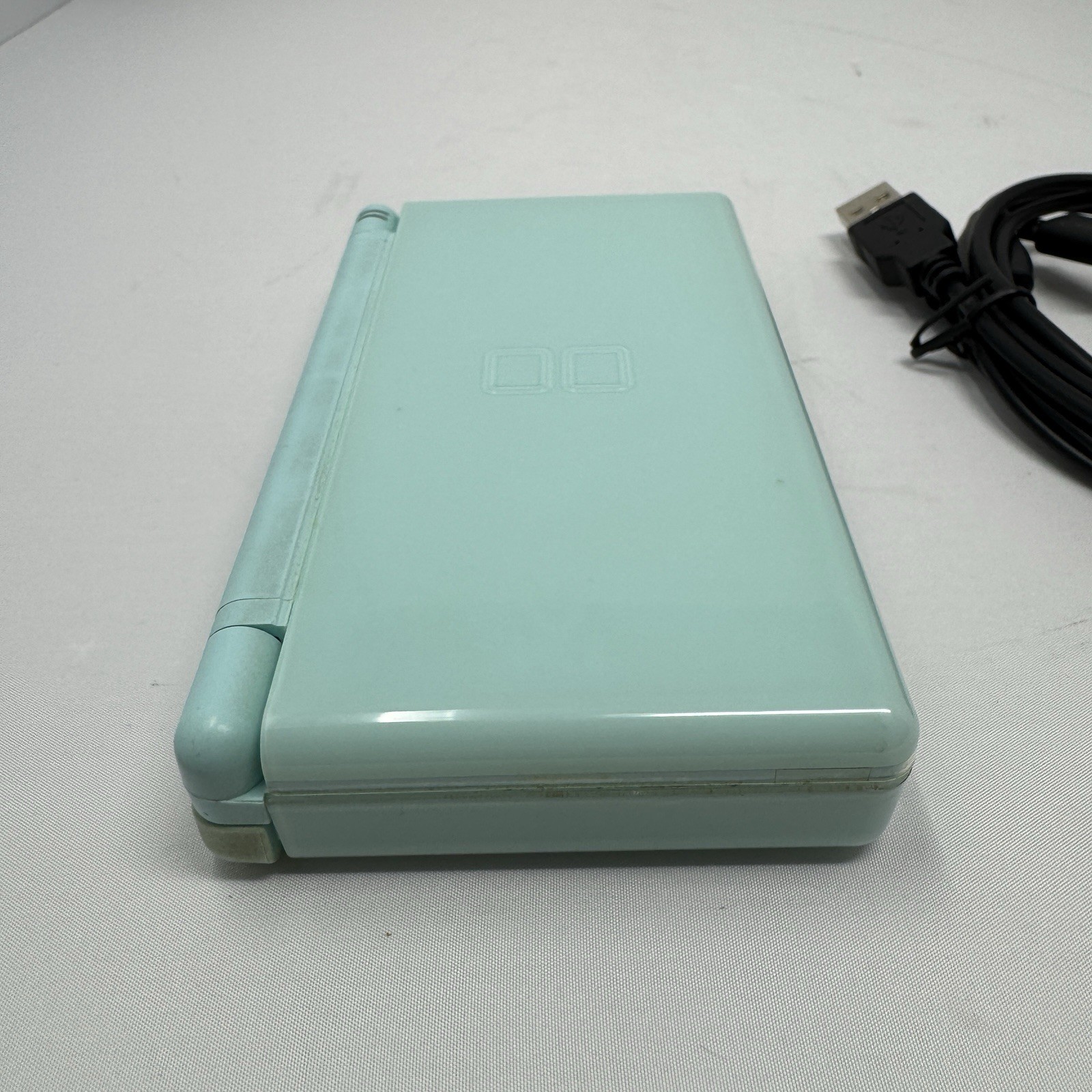 *AS IS* Nintendo DS Lite Light Blue Handheld System w/ Multi Cable Charge Cord