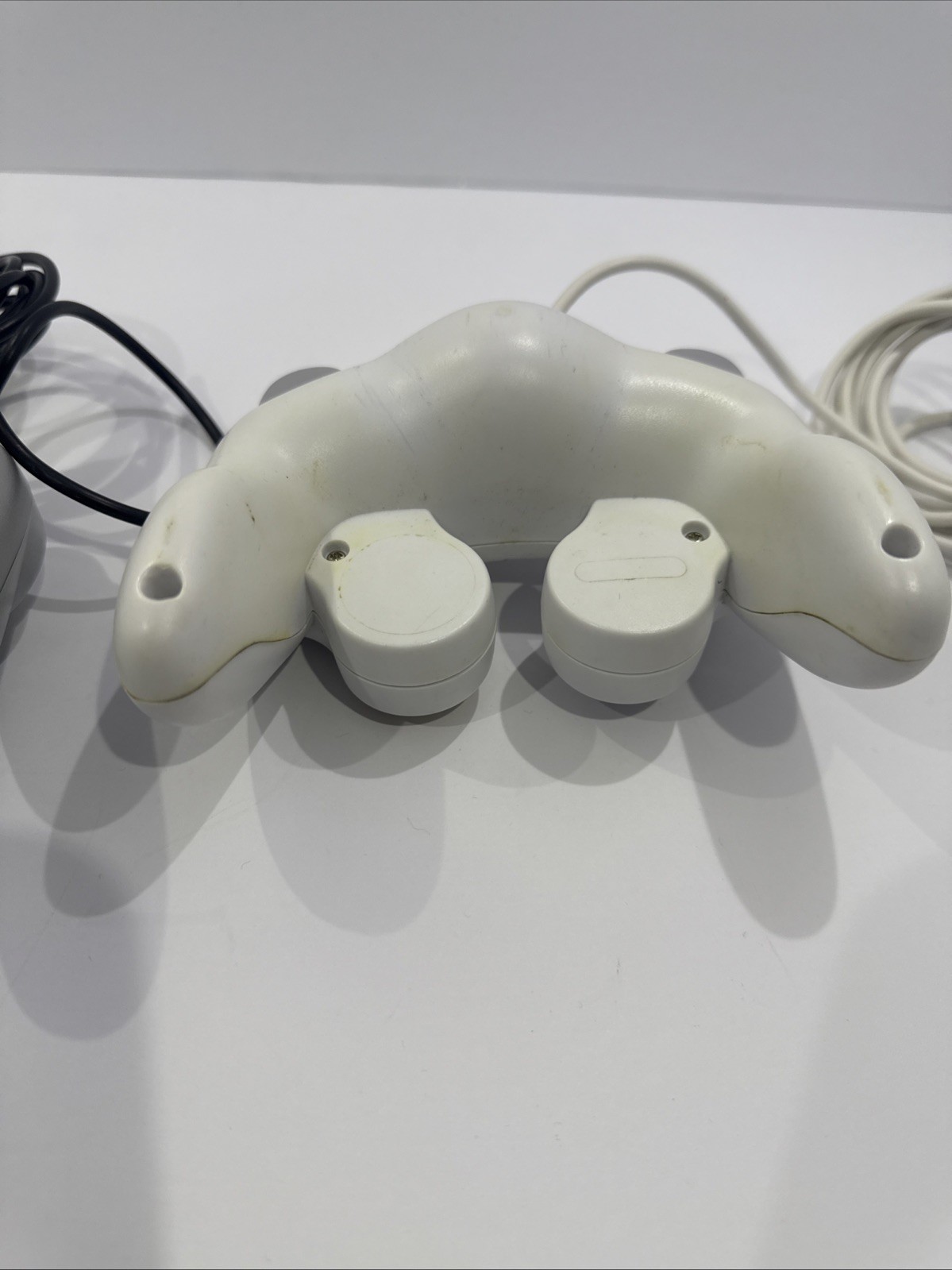 Nintendo Gamecube Controllers – White And Silver