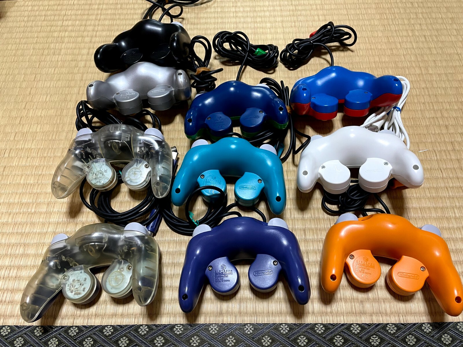 Nintendo GameCube GC Controller White Silver Orange Emerald Club Mario Red Green