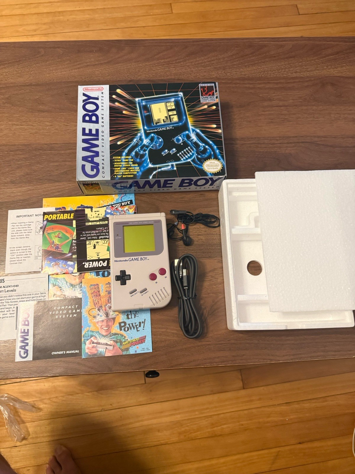Nintendo GameBoy DMG Longbox Tested CIB Long Box Launch Edition Headphones Foam