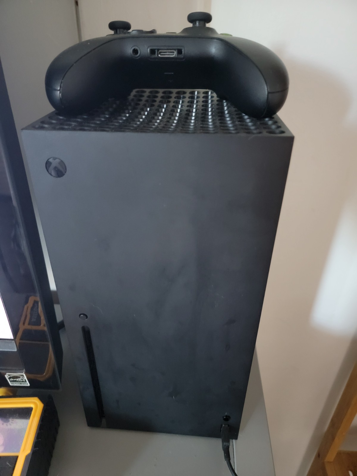 Microsoft Xbox Series x 1TB Black Gaming Console With Games