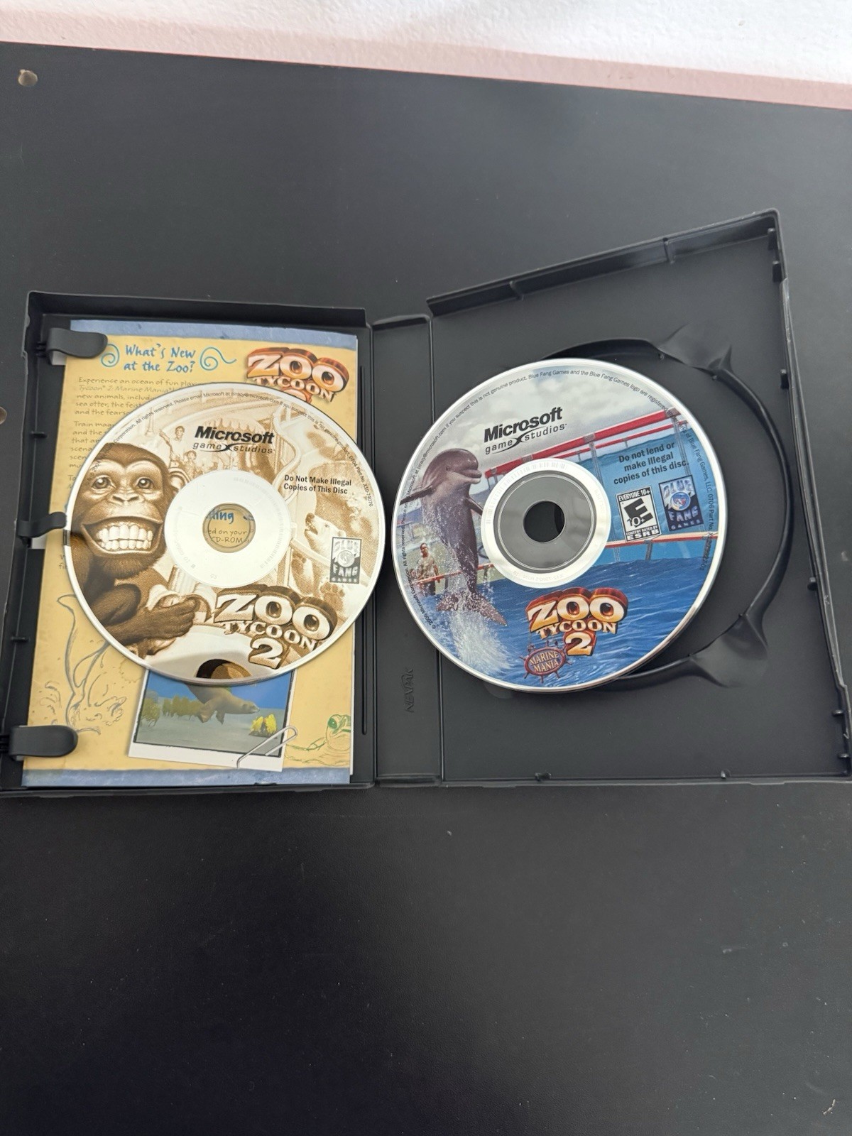 Zoo Tycoon 2: Marine Mania Expansion Pack (Windows PC 2006) w/ Manual