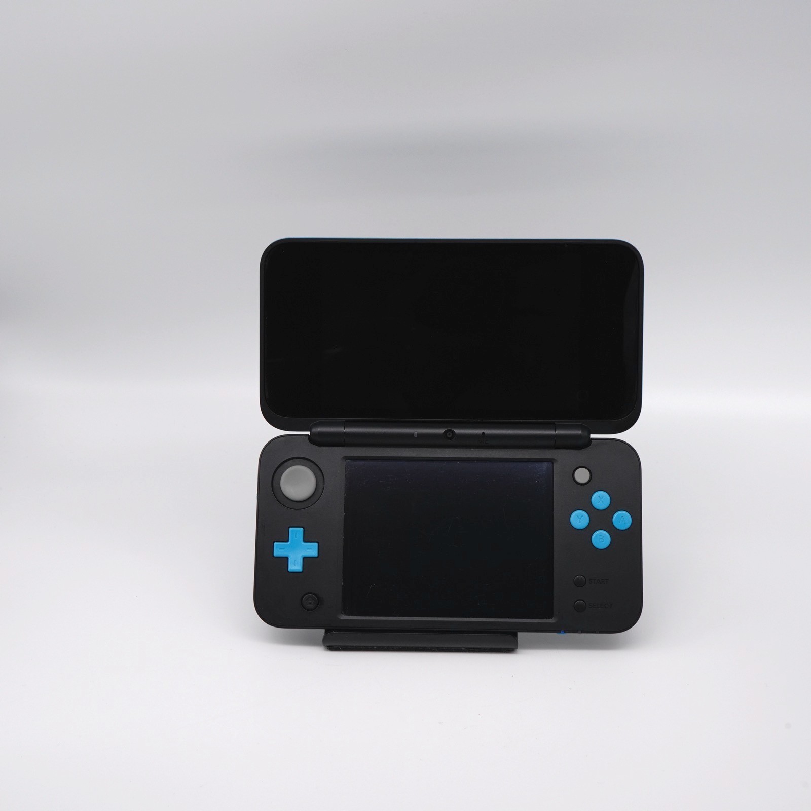 Nintendo “New” 2DS XL LL Console Black & Turquoise w/ extras (USA Seller)