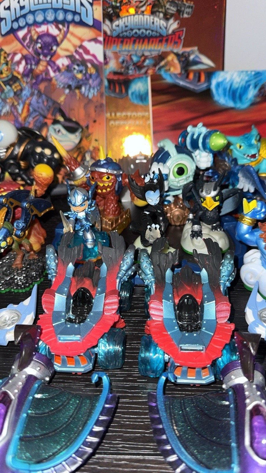 Lot Of 41 Skylanders Superchargers Light Core Chill Comic Poster Collector Guide