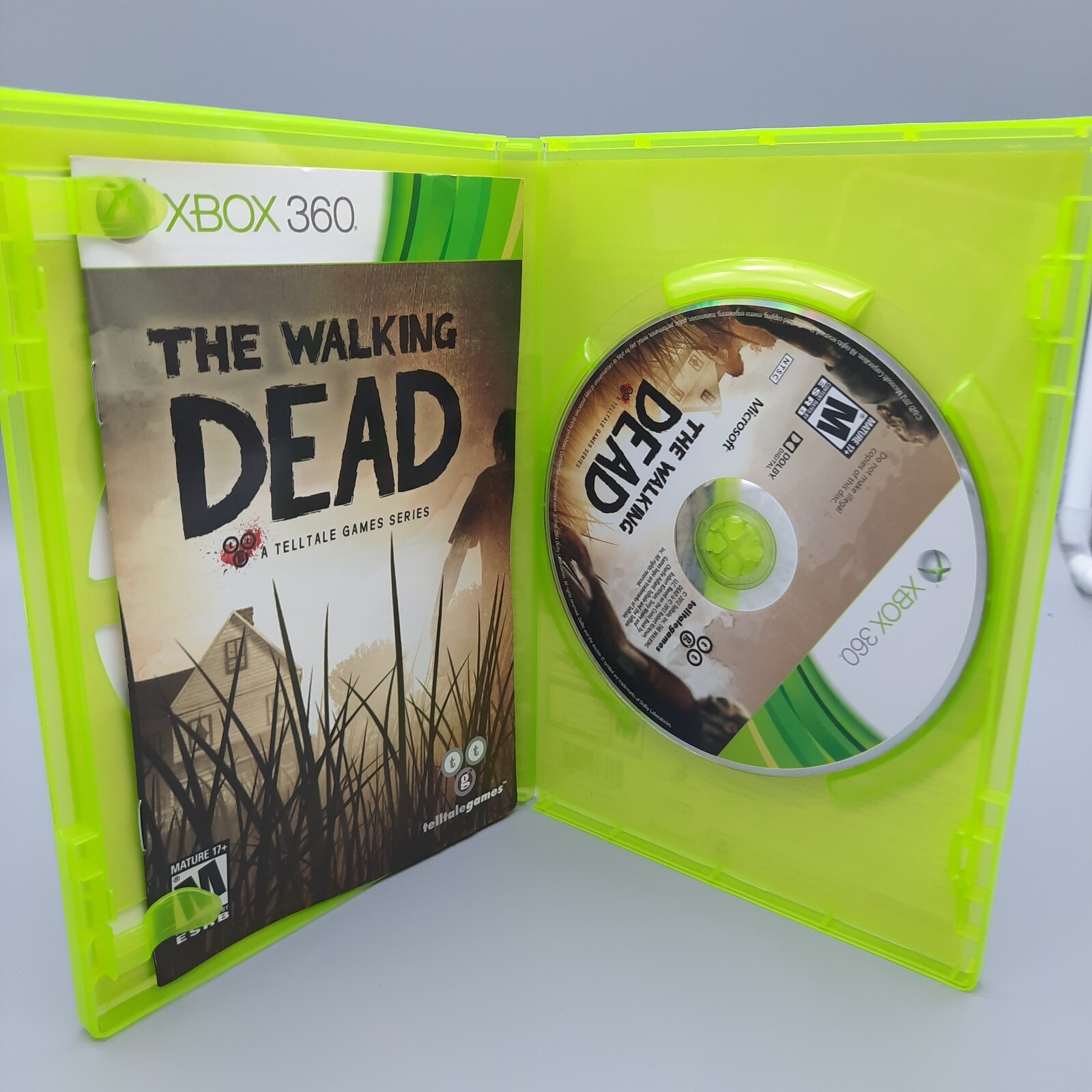 The Walking Dead: A Telltale Series (Xbox 360) Complete In Box CIB – Tested