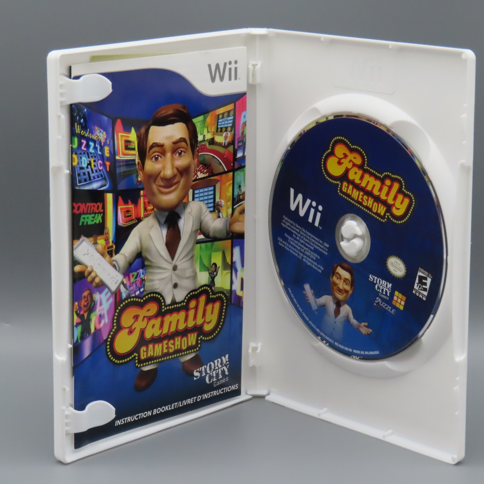 GSN Presents Family Gameshow Nintendo Wii Complete CIB Party Quiz Game Tested