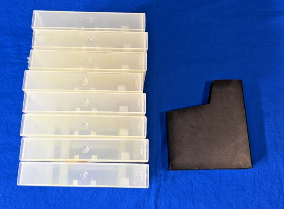 Nintendo Official Clamshell Clear Hard Game Case 8 OEM Nintendo Brand