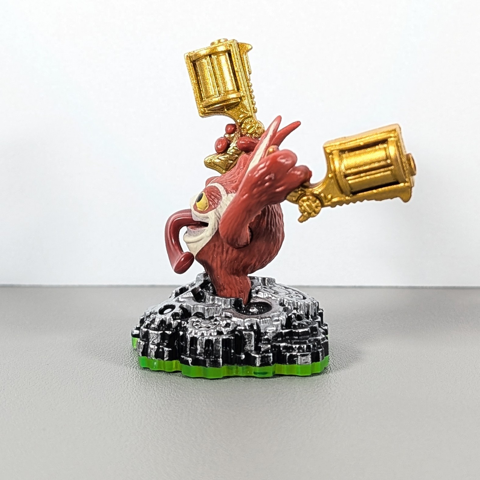 Skylanders Spyro’s Adventure Figure – Trigger Happy | Series 1 (Green Base)