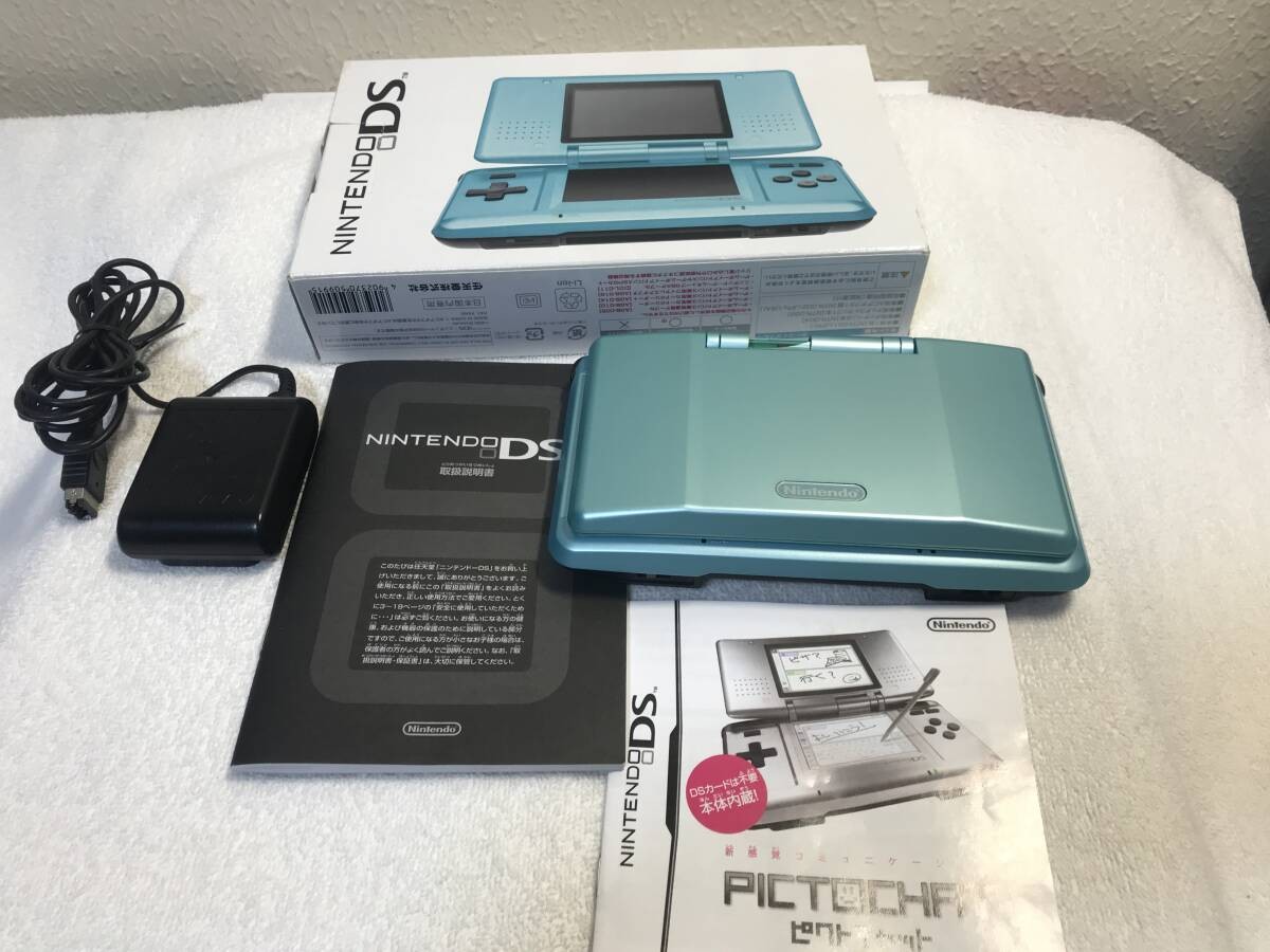 Nintendo DS Original Handheld Console Turquoise Blue With Stylus Charger Box