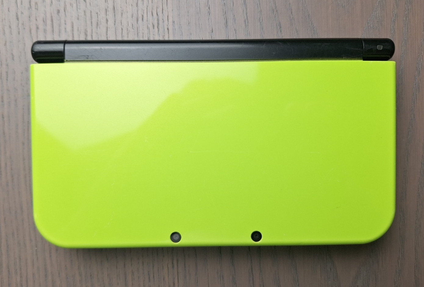 New Nintendo 3DS XL Lime Black | Charger + 32GB SD Card | Region Free