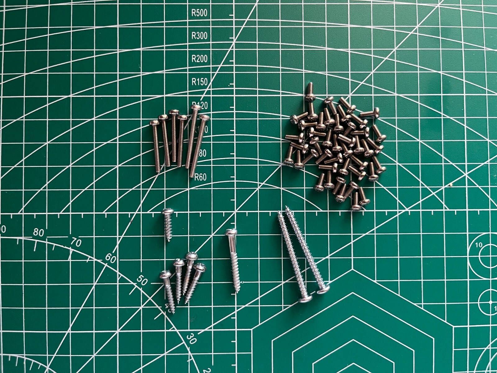 PlayStation 5 Full Screw Set – PHILLIPS HEAD NOT TORX