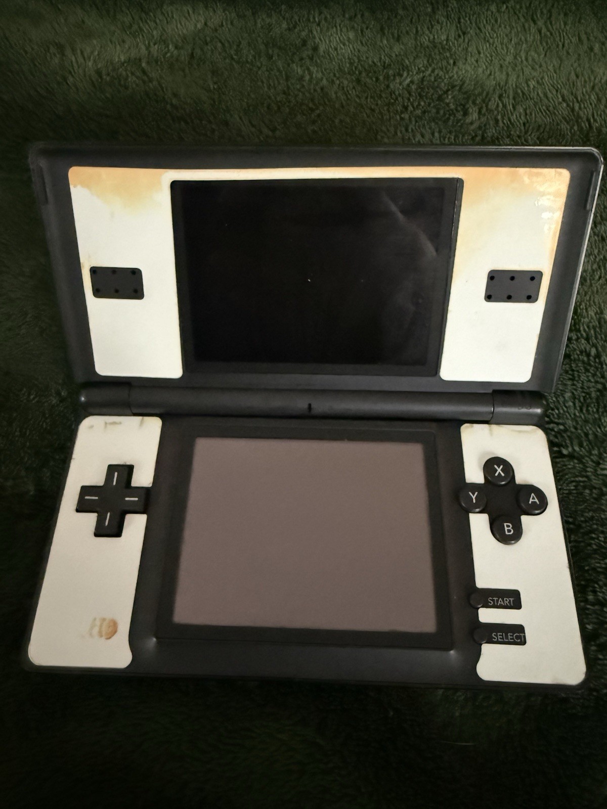 Onyx Black Nintendo DS Lite handheld game console