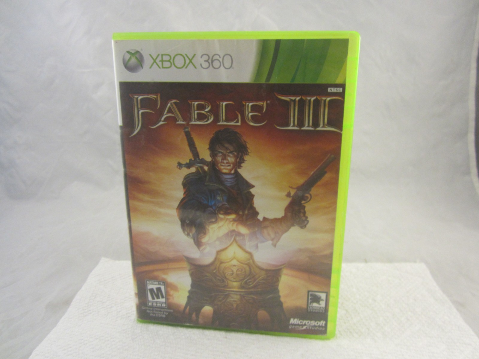 Fable III Microsoft Xbox 360 Fantasy Action Role Playing RPG CIB, resurfaced