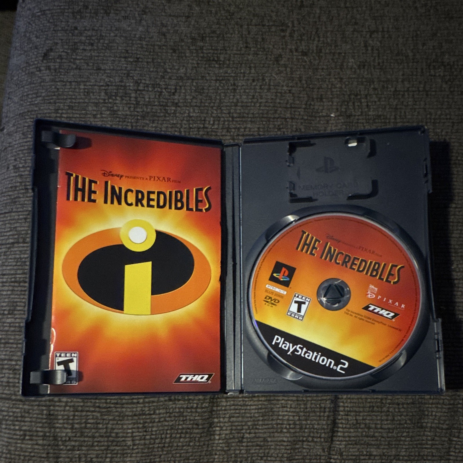 The Incredibles Sony PlayStation 2 PS2 with Manual