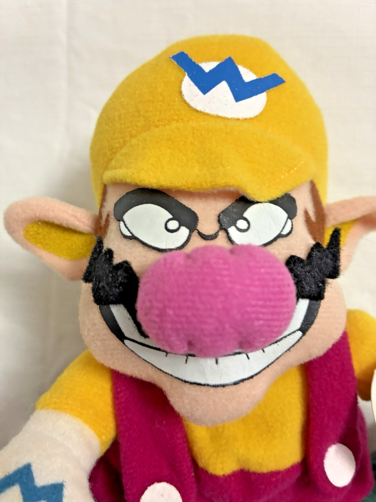 Vintage 1997 WARIO Bean Bag – 6″ BD&A Rare Mario Bros. Nintendo 64 Collectible