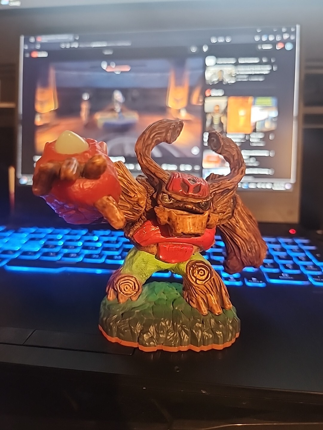 2012 Skylanders Giants Tree Rex Figure Character Activision Model # 85002888