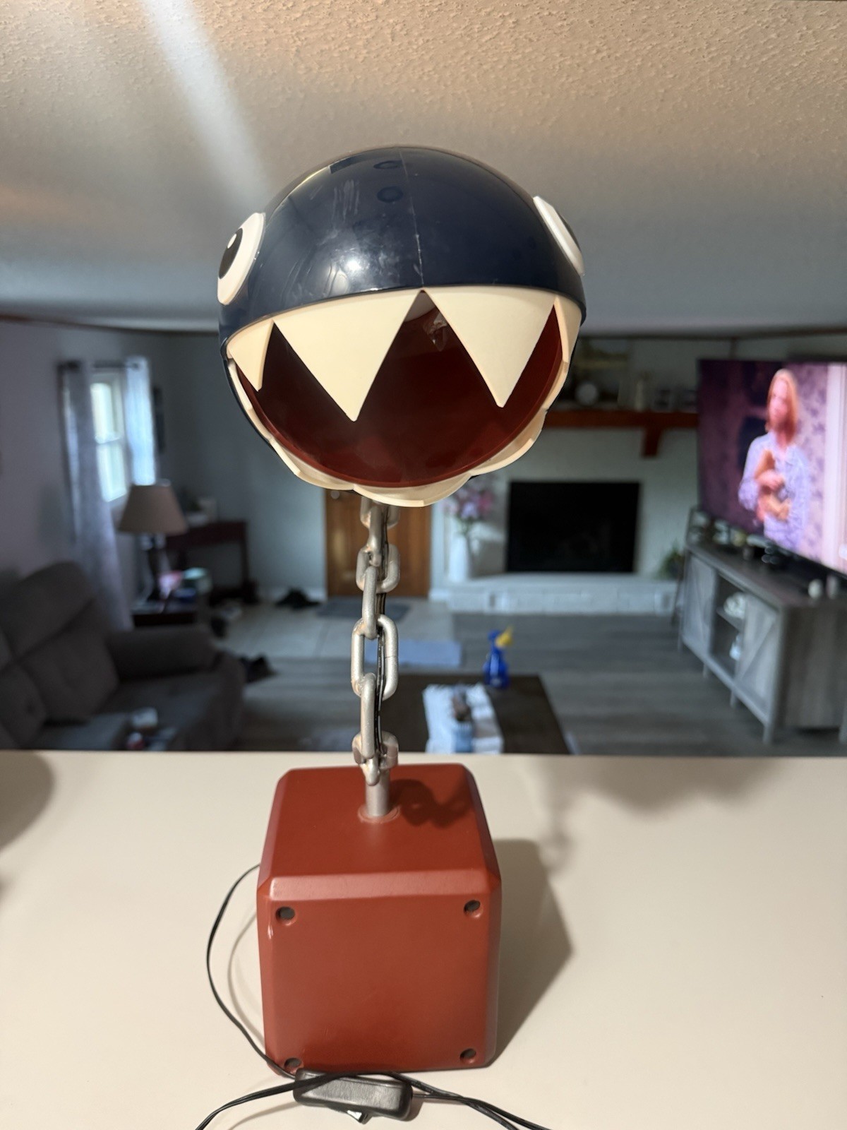 Rare Super Mario Brothers Bros Chain Chomp Lamp Light Game Room Collectible Nice