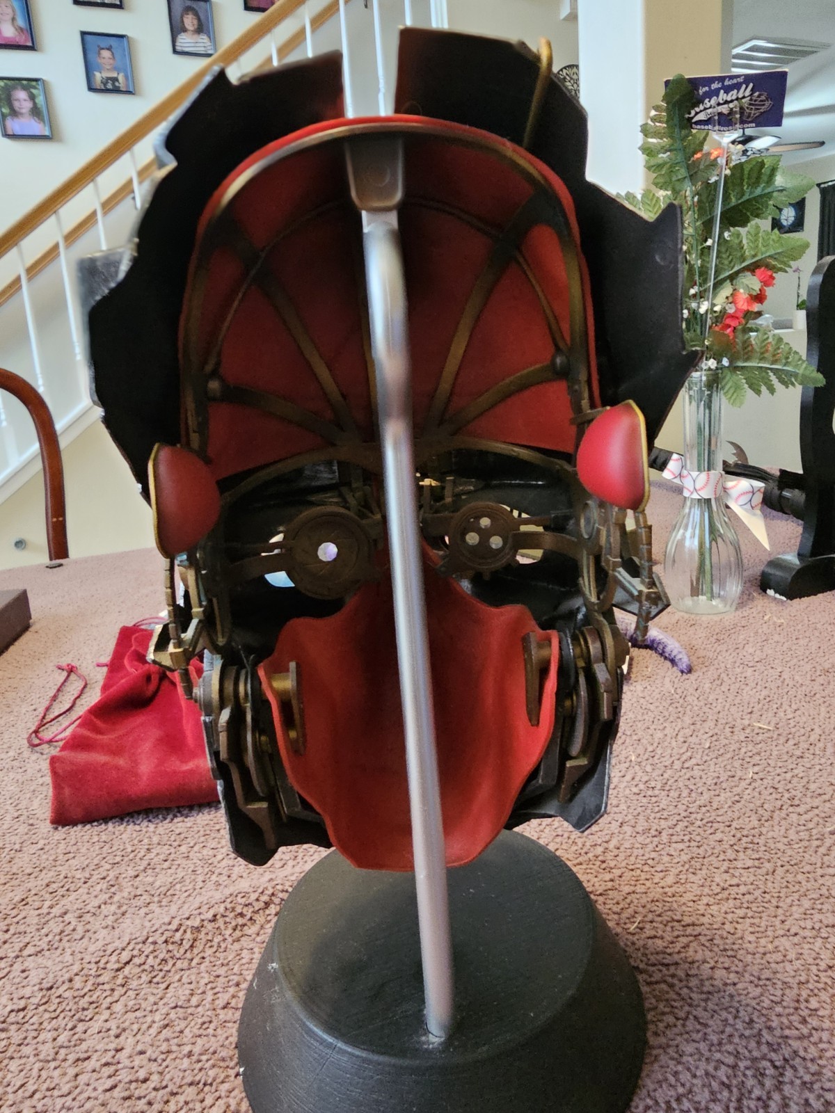 Dishonored 2 PS4 Collectors Edition Mask & Stand OnlyDishonored 2 PS4 Collectors