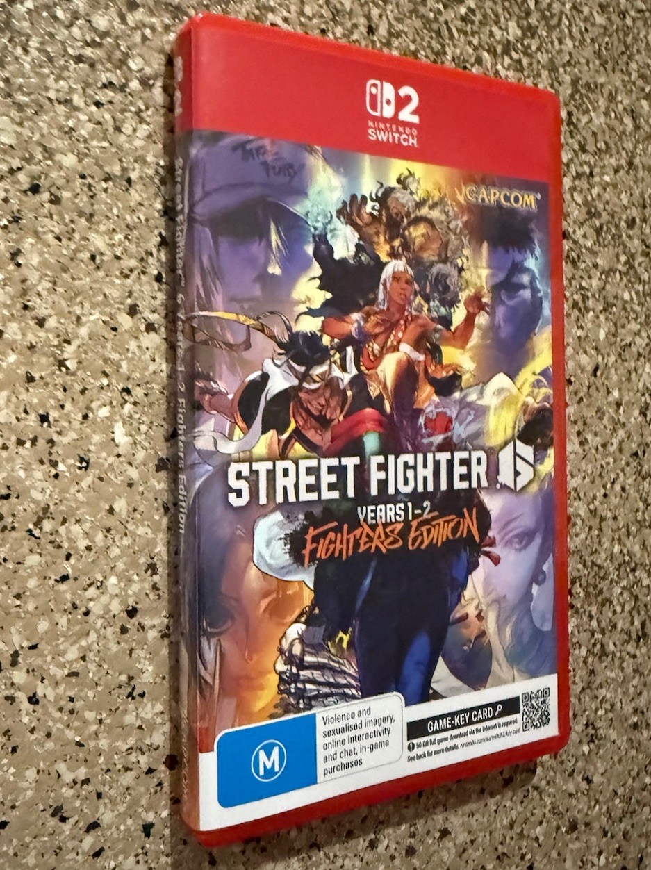 Street Fighter 6: Year 1-2 Fighters Edition (Switch 2) LIKE NEW WITH DLC CODE