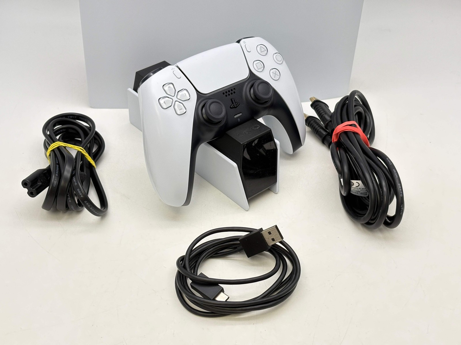 Sony PlayStation 5 PS5 CFI-1115B 825GB Digital Edition White w/Controller HDMI P
