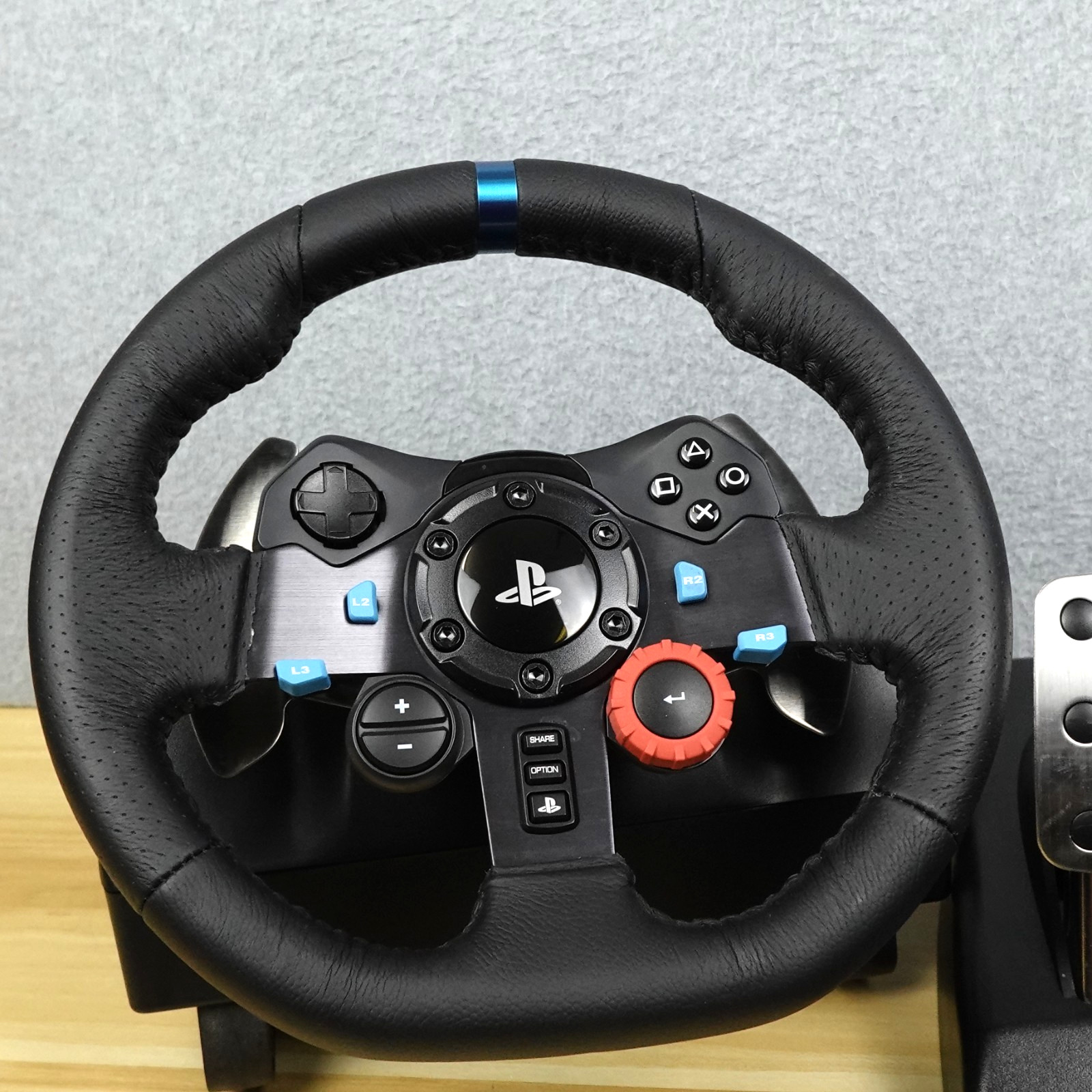 Logitech G29 Driving Force Black Racing Wheel And Pedals Set Good