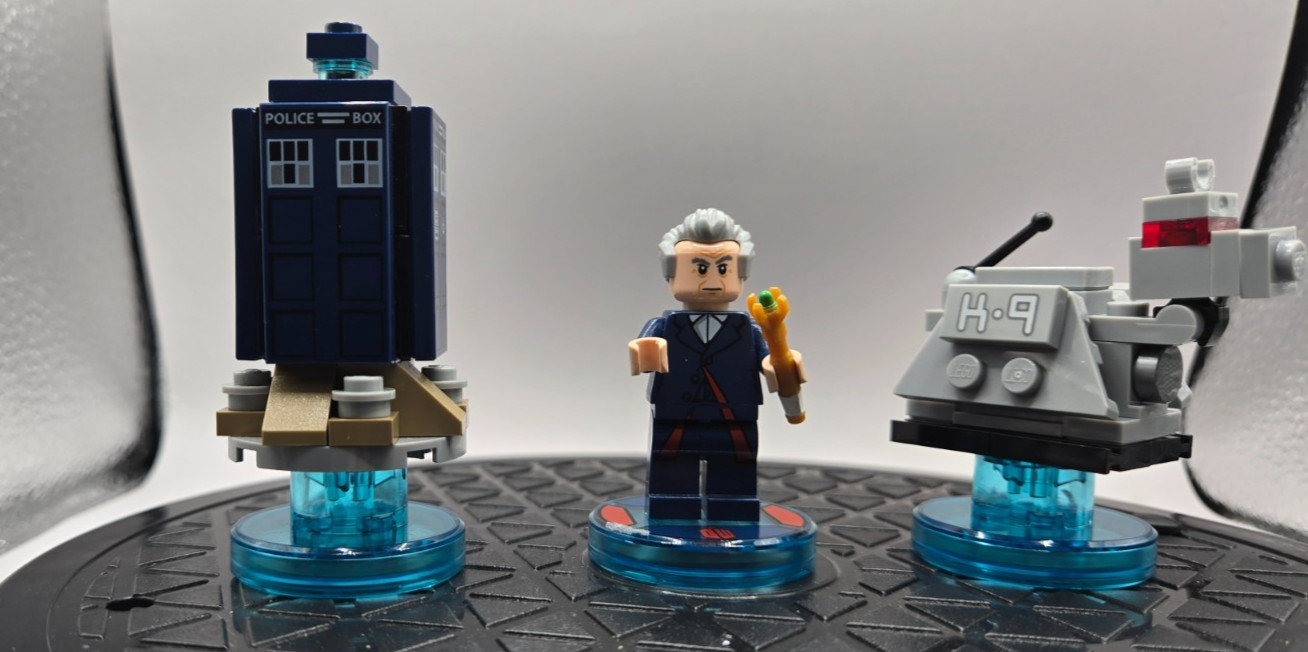 LEGO Dimensions Doctor Who Level Pack 71204 K-9 and TARDIS Minifigure Vehicle