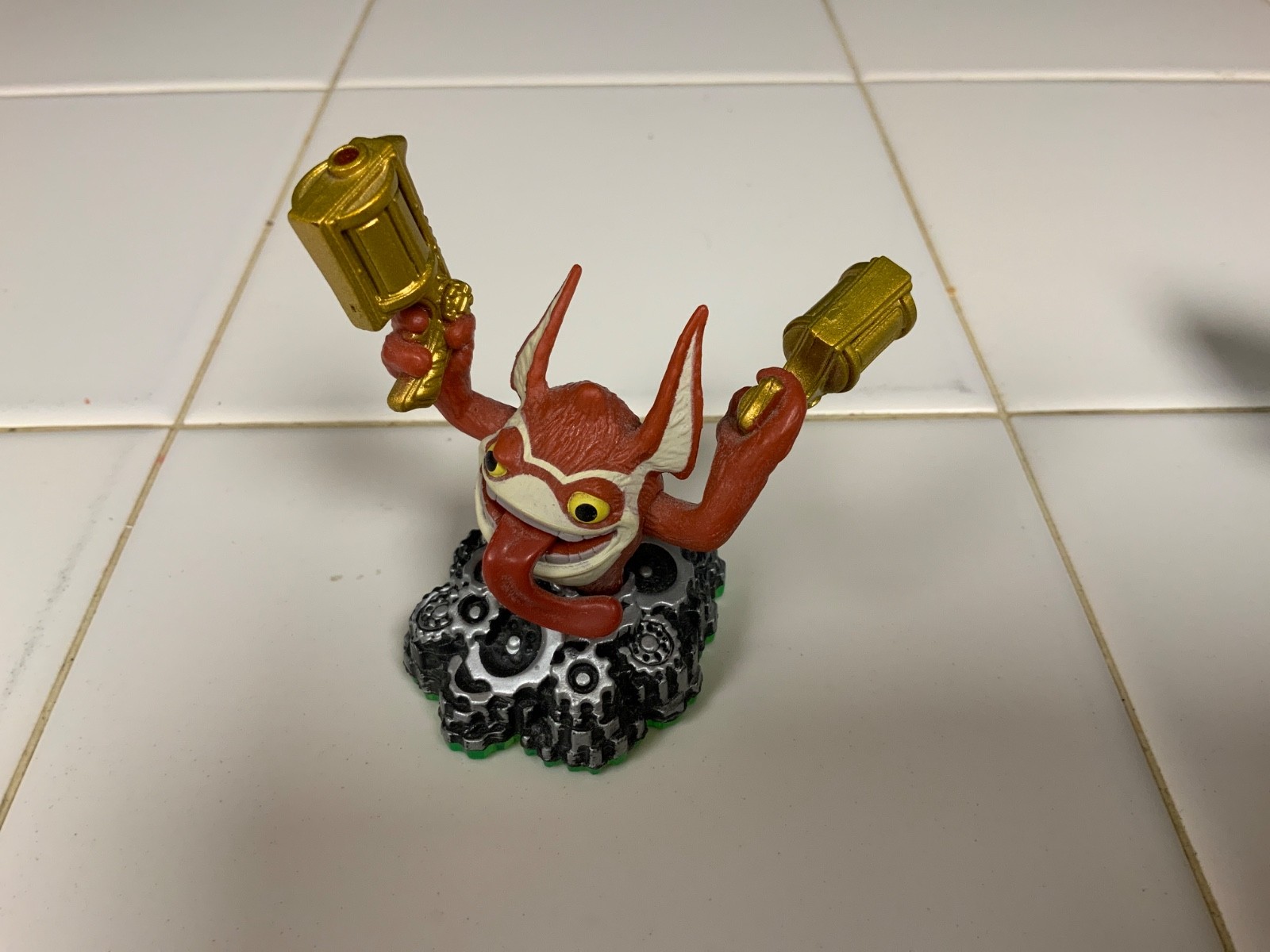 Skylanders Spyros Adventure lot(4): Sunburn, Trigger Happy, Warnado, & Voodood