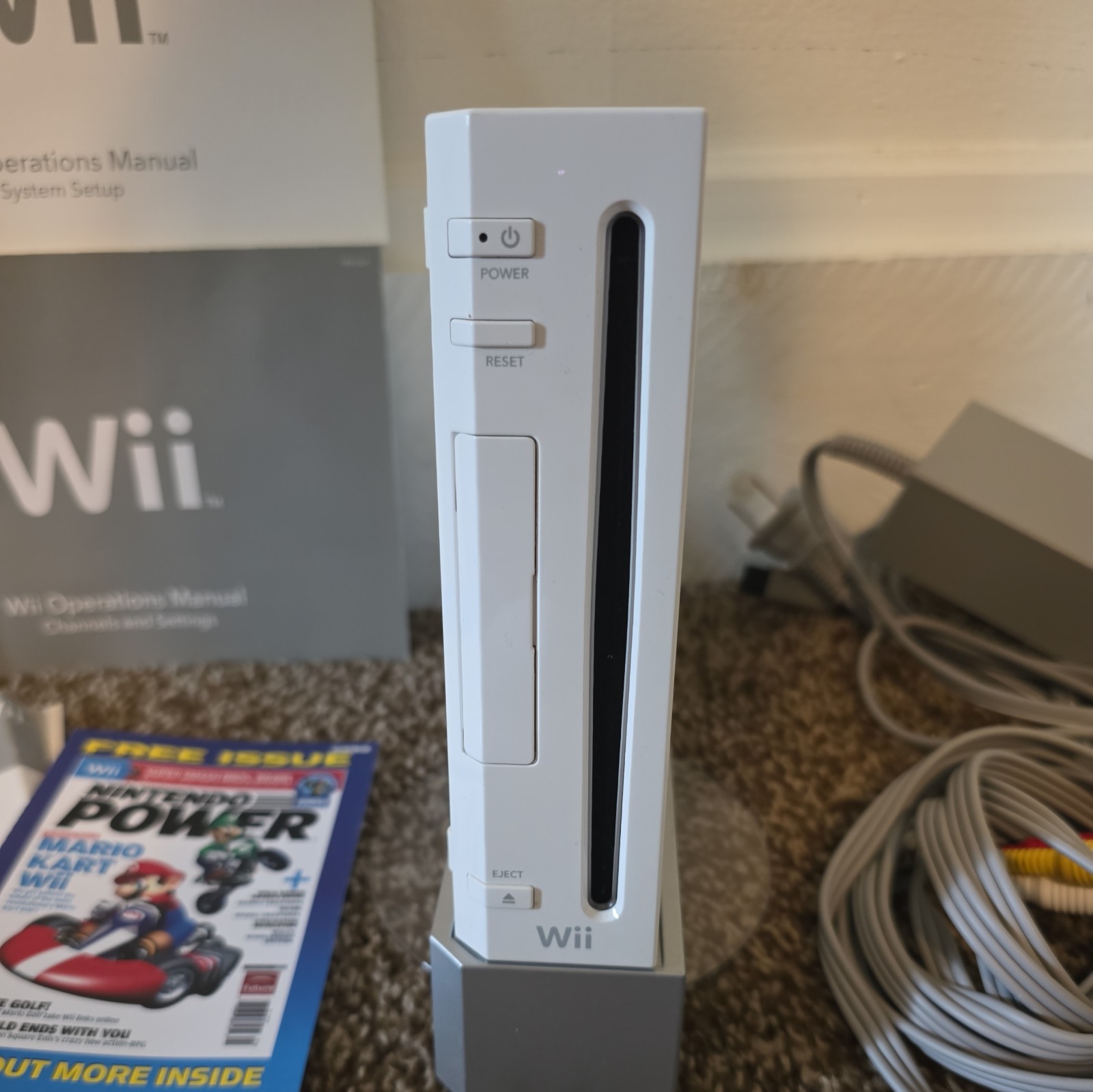 Nintendo Wii W/ Wii Sports! Console + 4 Games Pre-owned Tested