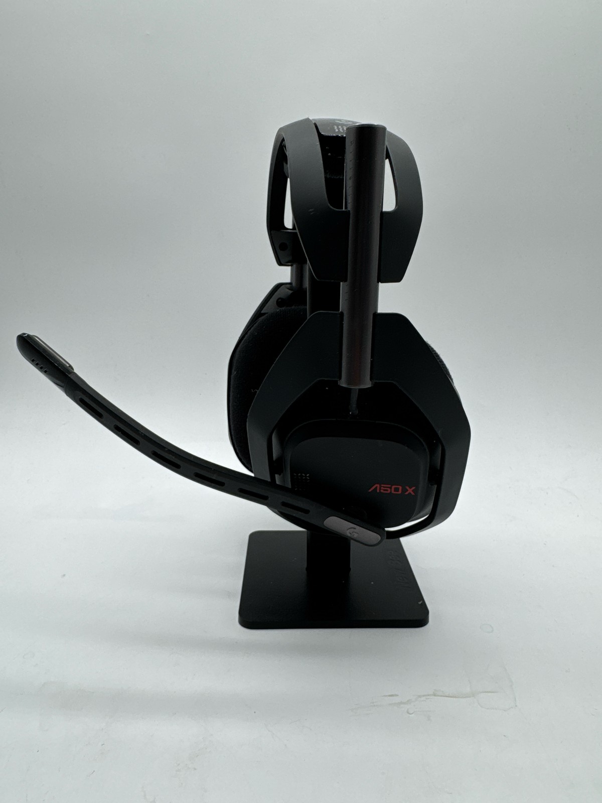 Logitech G A50 X Wireless Gaming Headset Base Station HDMI 2.1 4K Black