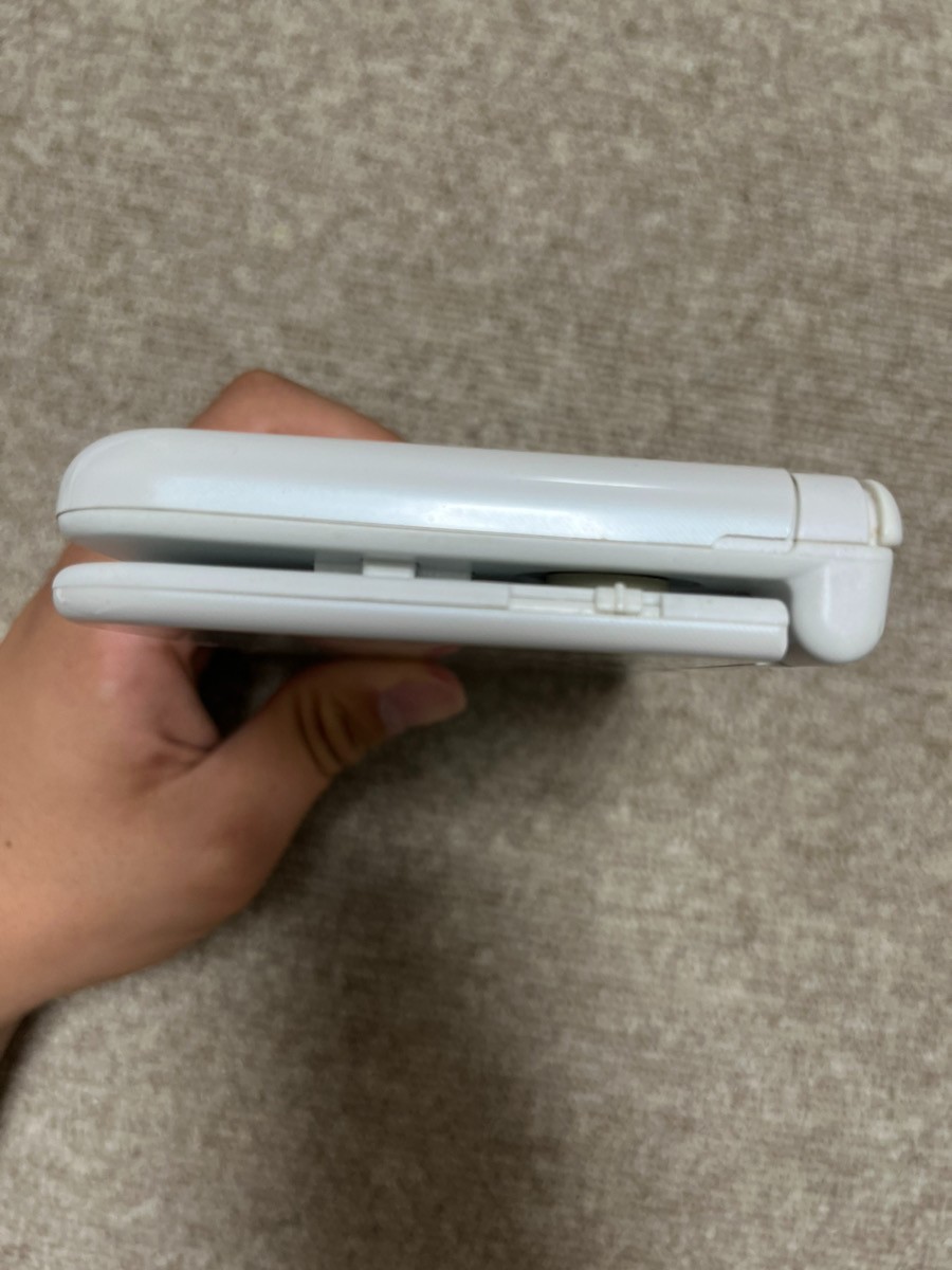 New 3DS LL XL Pearl White Japan Nintendo Console region Japanese B118