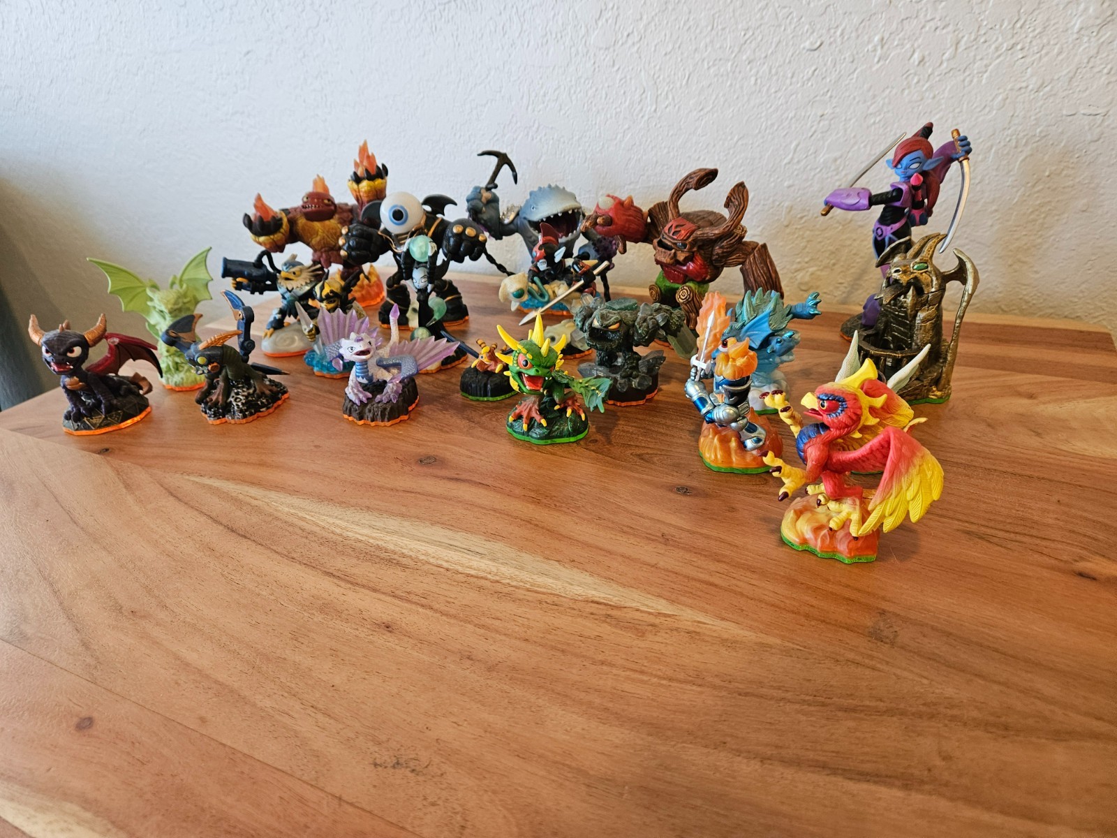 Skylanders Figure Lot 21 Activision Spyro Giants Swap Force Eye Brawl Tree Rex