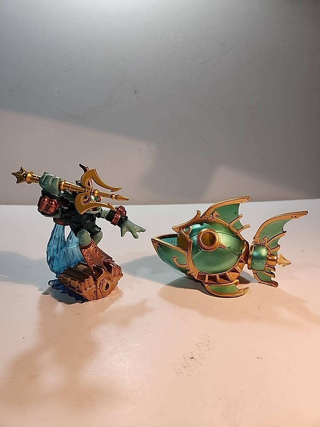 Skylanders Super Chargers Deep Dive Gill Grunt And Signature Vehicle Reef Ripper