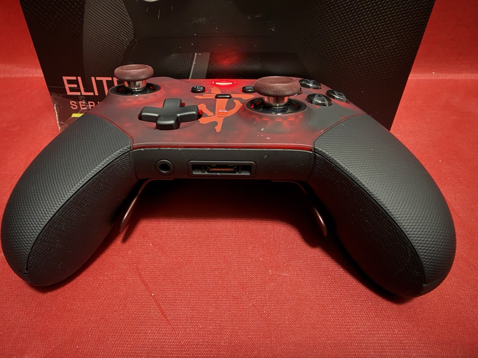 Microsoft Xbox Elite Series 2 Controller- DOOM The Dark Ages Shell + Accs + Case