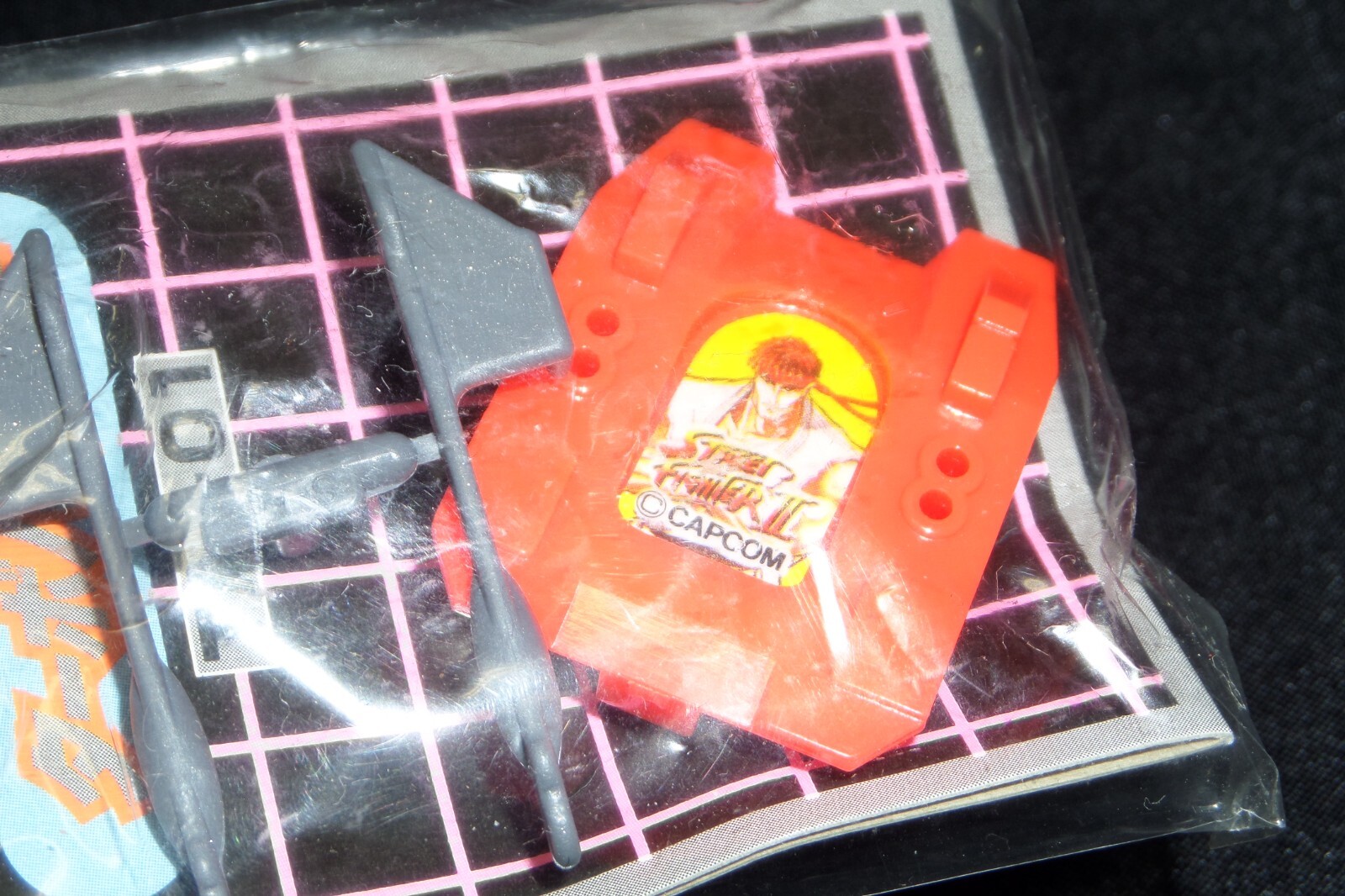 BANDAI 1993 CAPCOM Street Fighter II Ryu Slide Attacker Battle Toy Figure