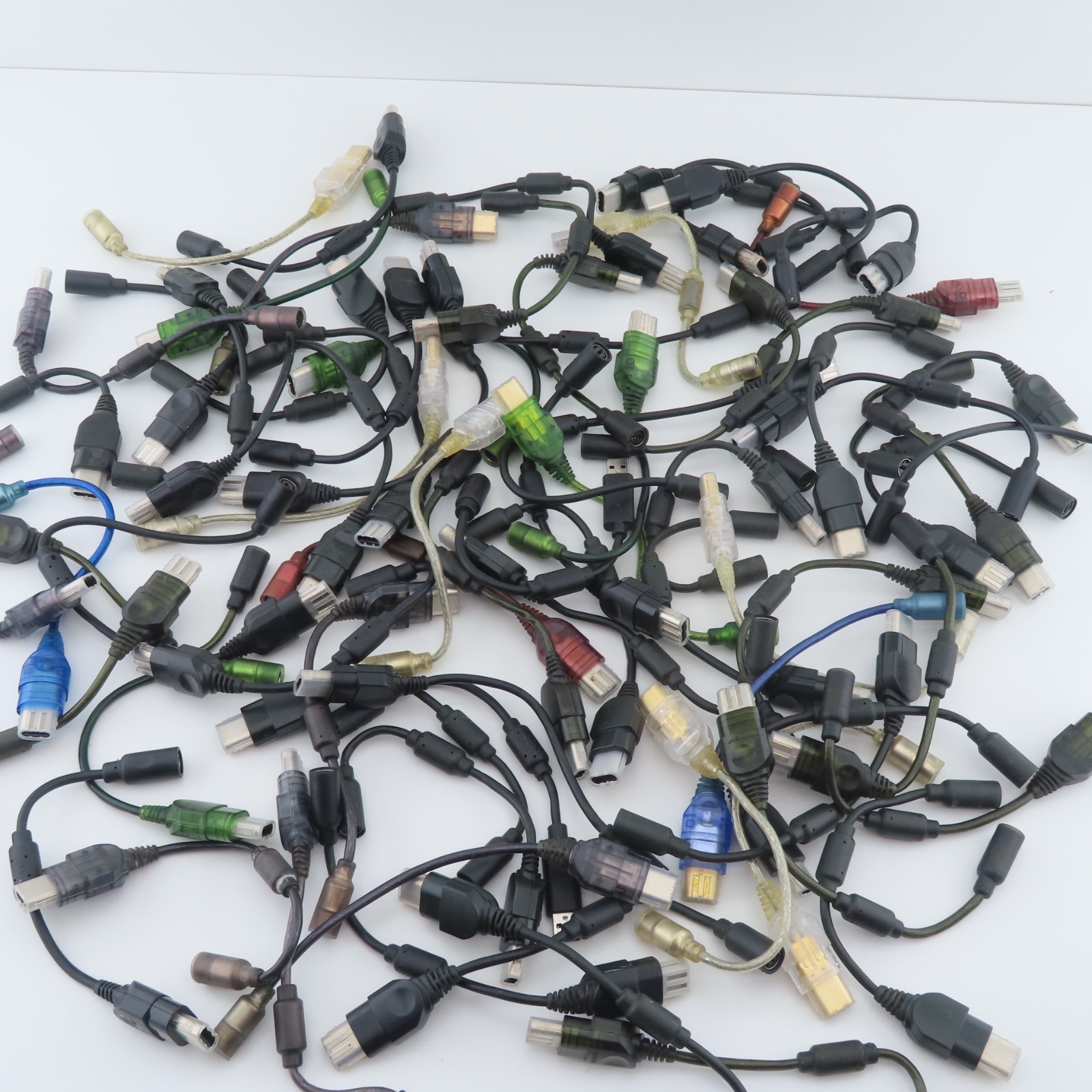Lot of 4 Original Xbox Breakaway Cables – OEM & 3rd Party Mix (Random Pull)