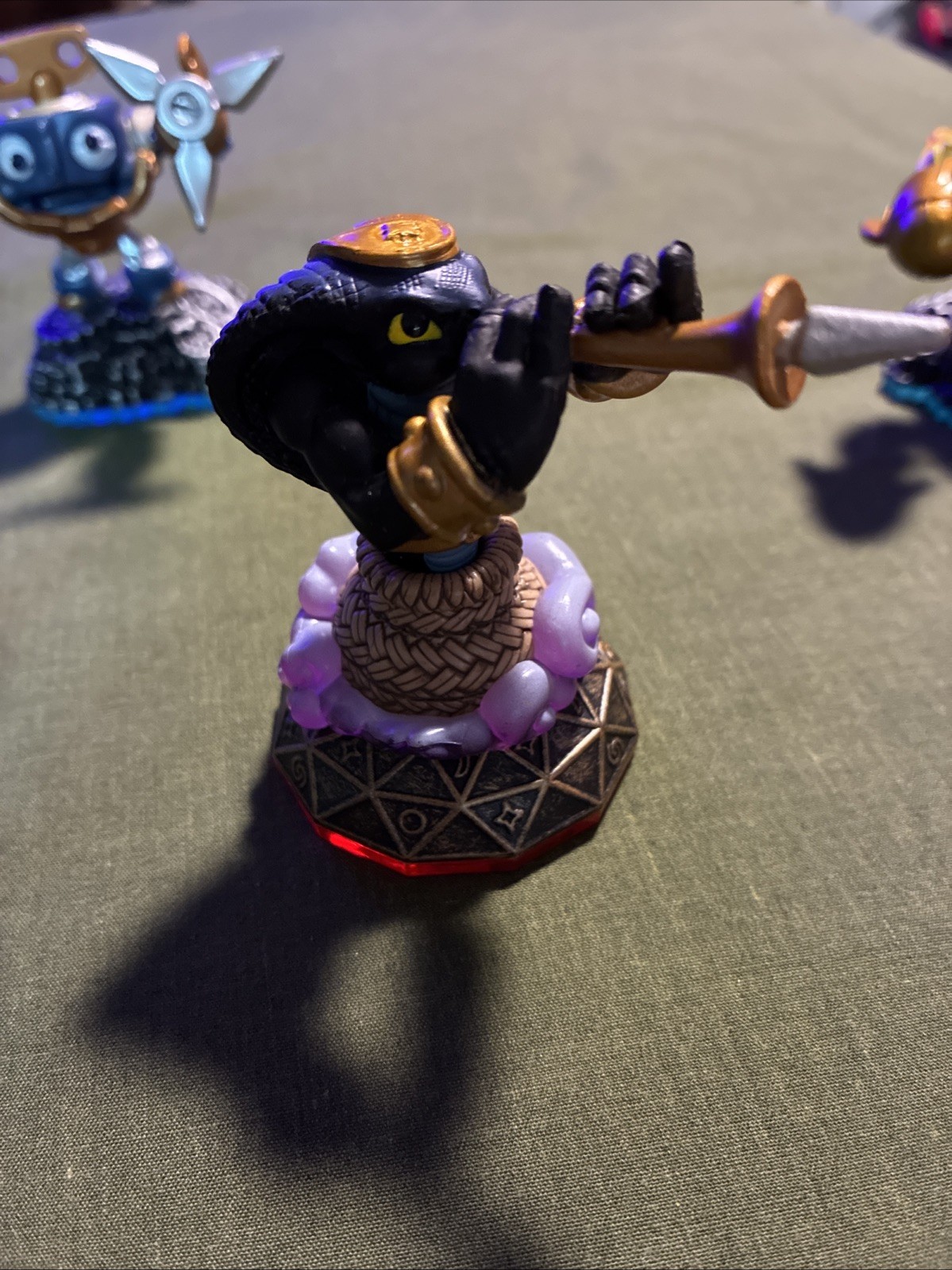 Activision Skylander Swap Force Bronze 3 Figures 1 Trap