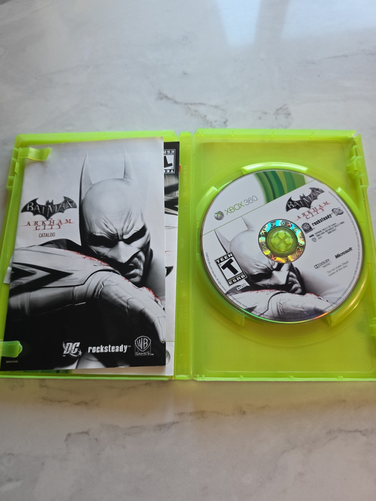 Batman: Arkham City (Microsoft Xbox 360, 2011) Complete In Box