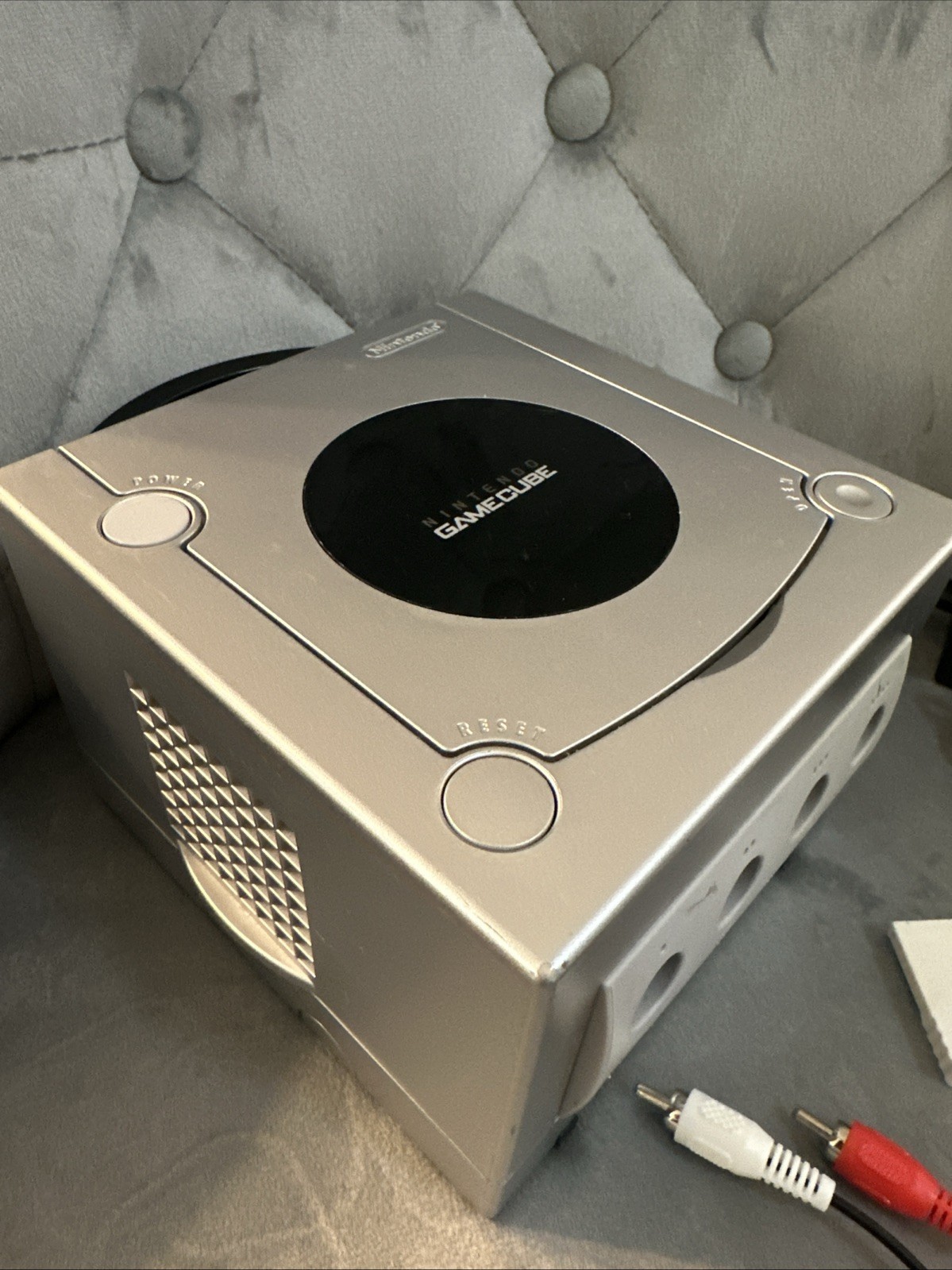 Nintendo GameCube Platinum Silver DOL-001 System Tested + Memory Card & Plugs