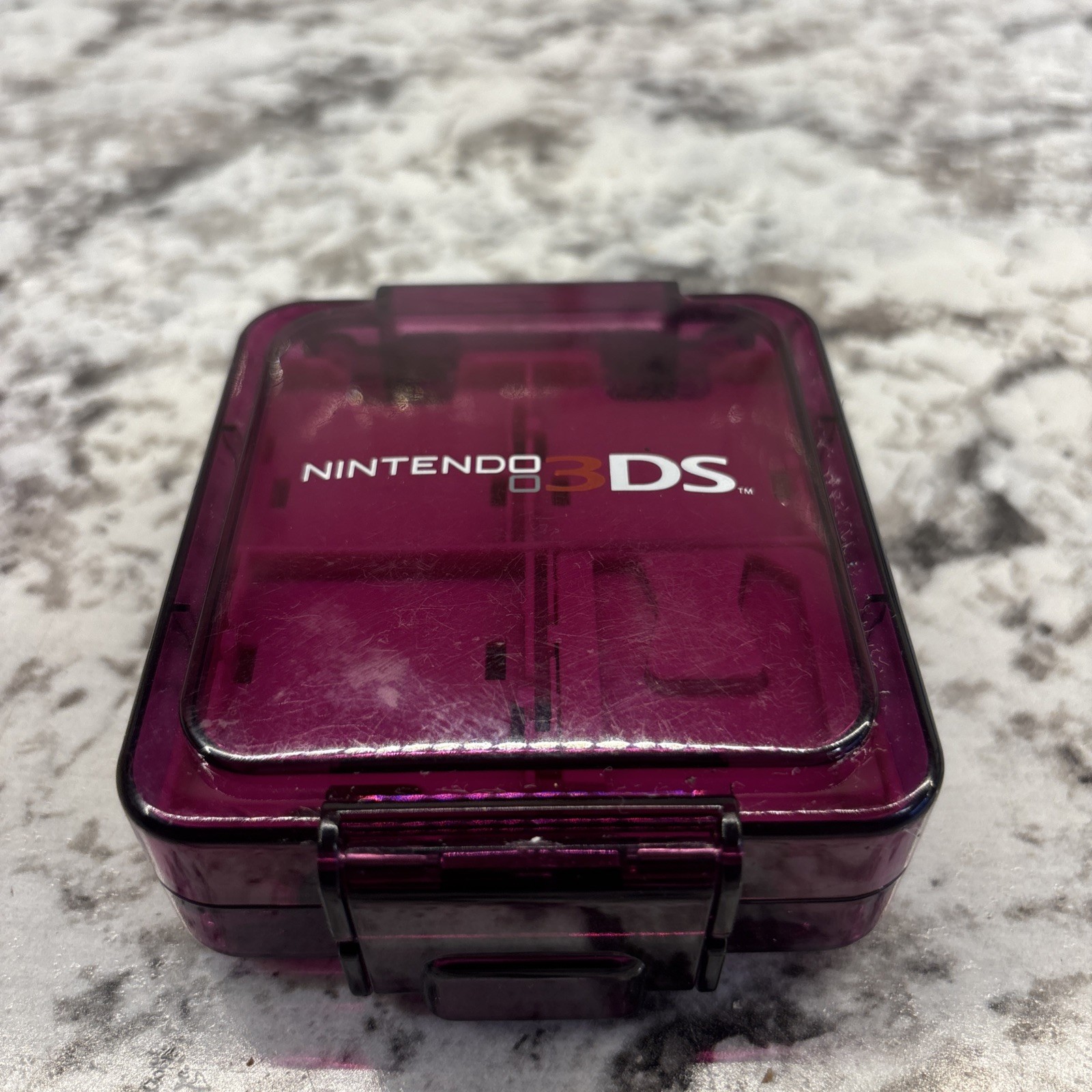 Nintendo 3DS Purple Compact Cartridge Storage Case Clear Holds Stores 16 Games