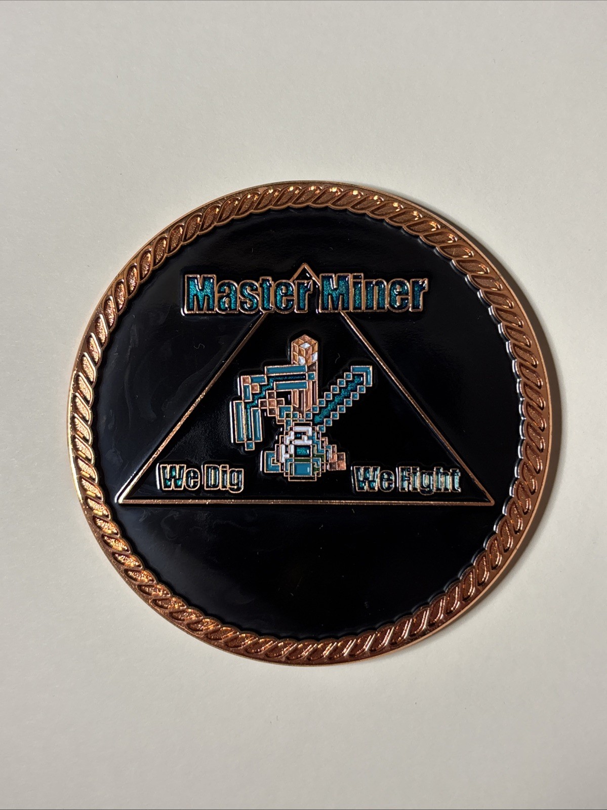 Military Style Minecraft Challenge Coin ** Nintendo Gamer ** Coin Collectors