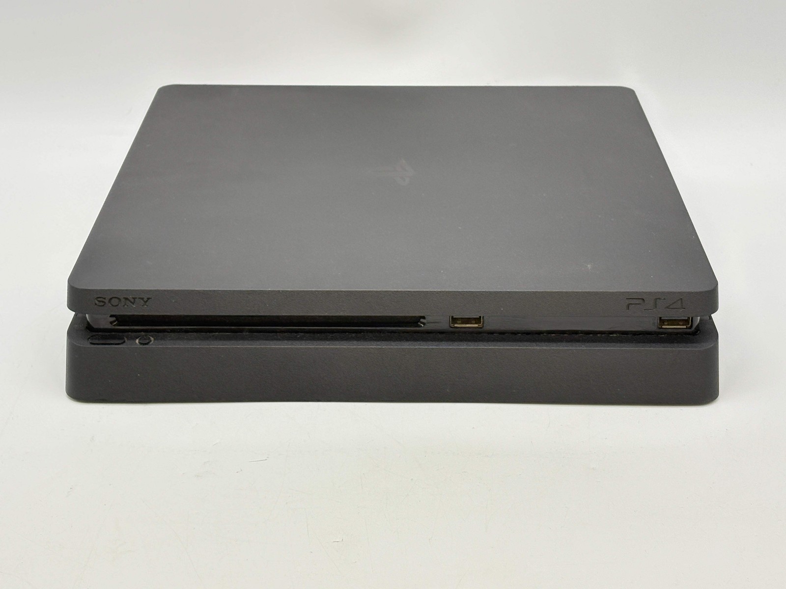 Sony PlayStation 4 PS4 Slim CUH-2215B 1TB Black Console & HDMI Cable Only