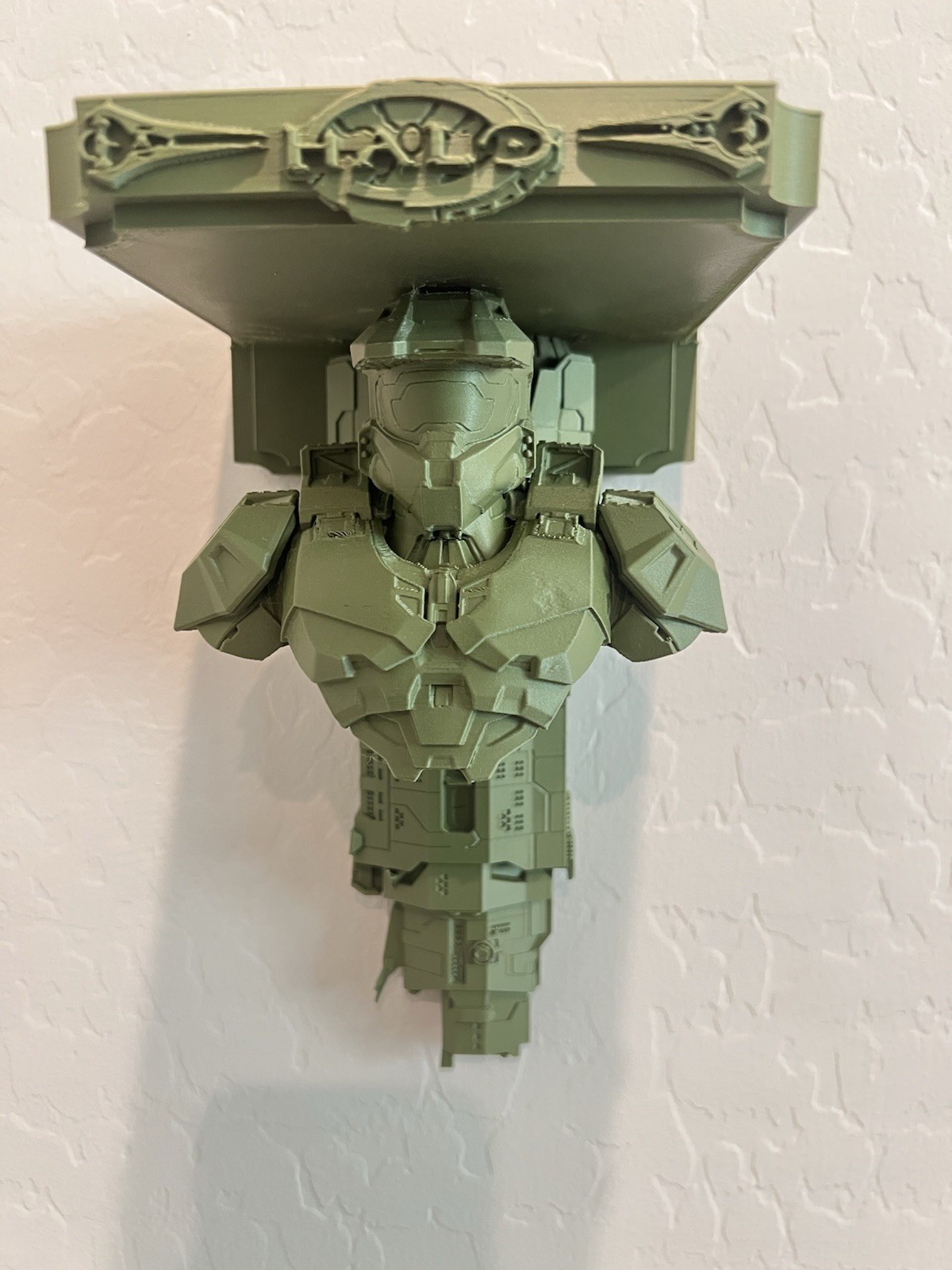 Halo Master Chief UNSC Pillar Of Autumn Like Wall Shelf Collectible New