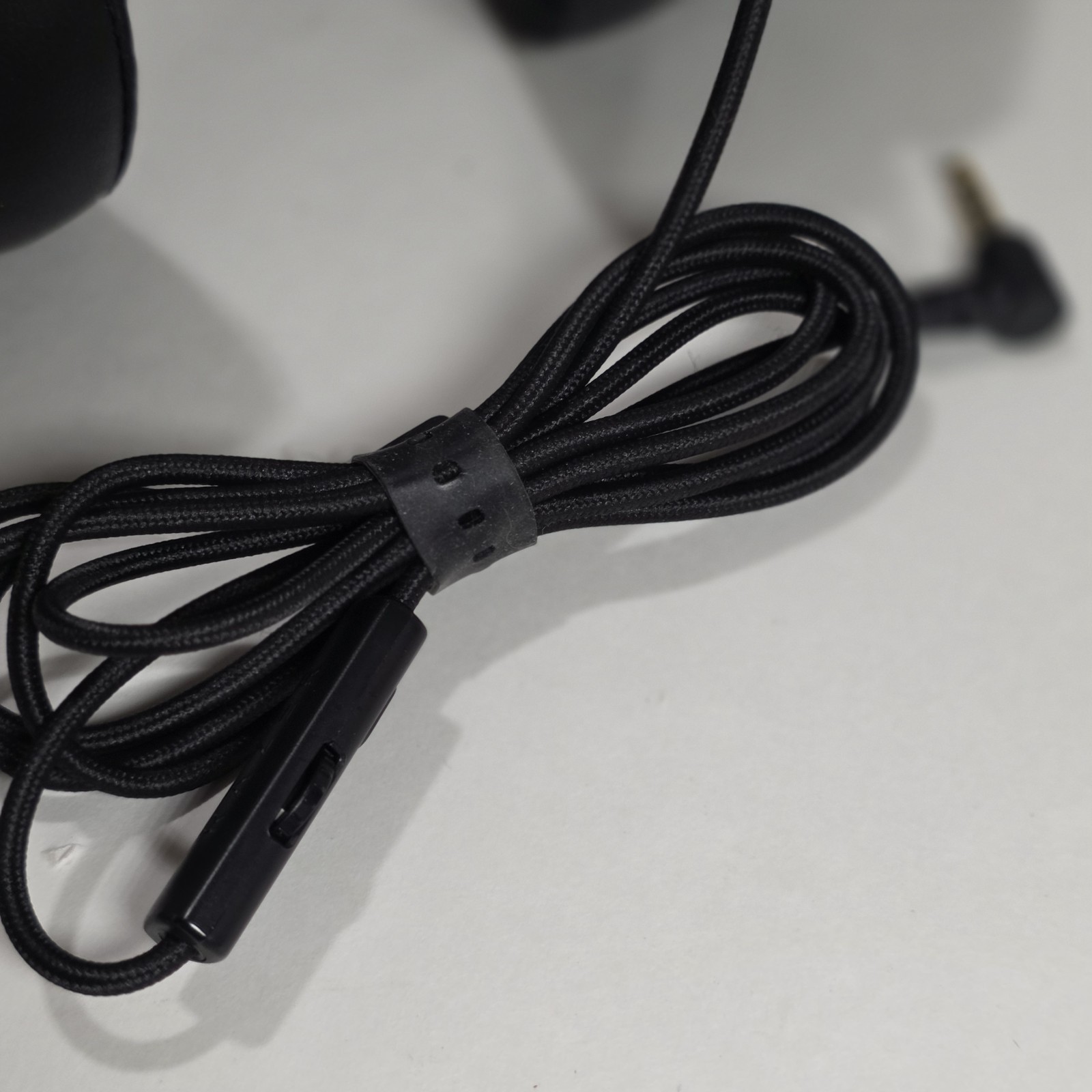 Razer Kraken Pro V2 Gaming Headset In-Line Audio, 3.5mm Jack Tested Work