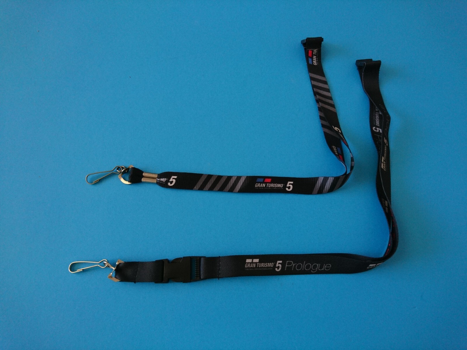 2 LANYARDS GRAN TURISMO 5 & GRAN TURISMO 5 PROLOGUE PlayStation 3 (PS3) LANYARDS