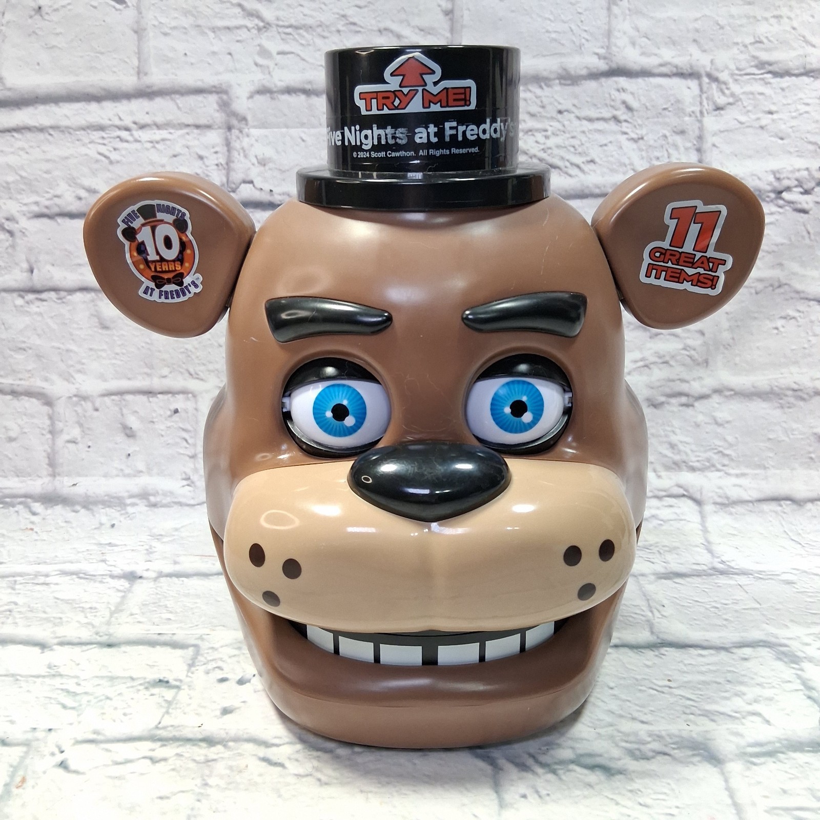 Five Nights At Freddy’s 10th Anniversary Animatronic Talking Freddy Head WORKS