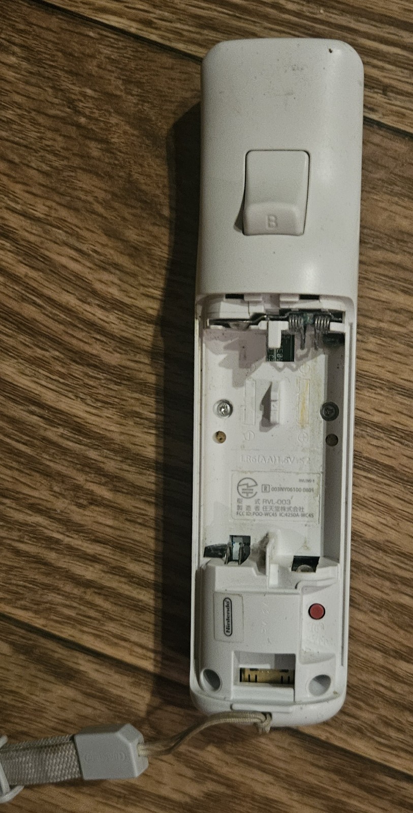 WII Nintento White Motion Plus Remote Control and Steering Wheel Nintendo Wii