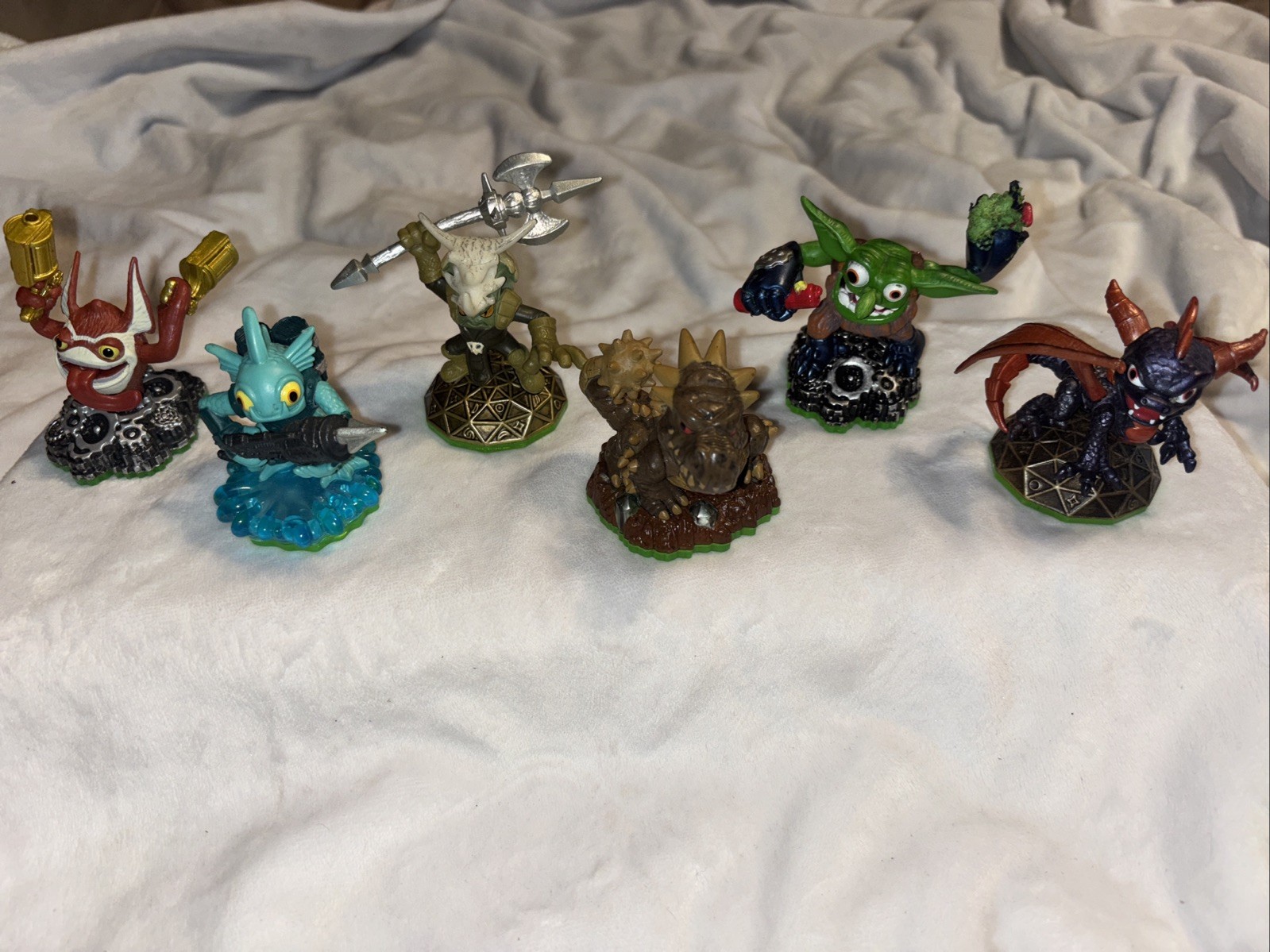 (6) Skylanders Spyro’s Adventure Figures Boomer Voodood Trigger Happy Gill Grunt
